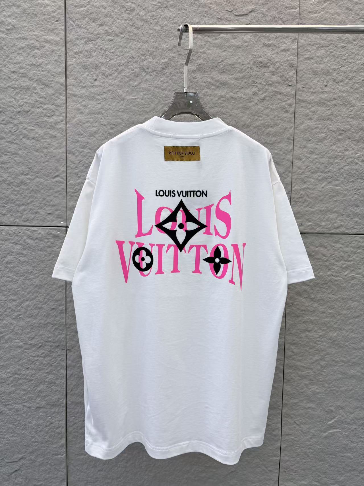 Louis Vuitton 1V 2026春夏新款 3D立体滴胶