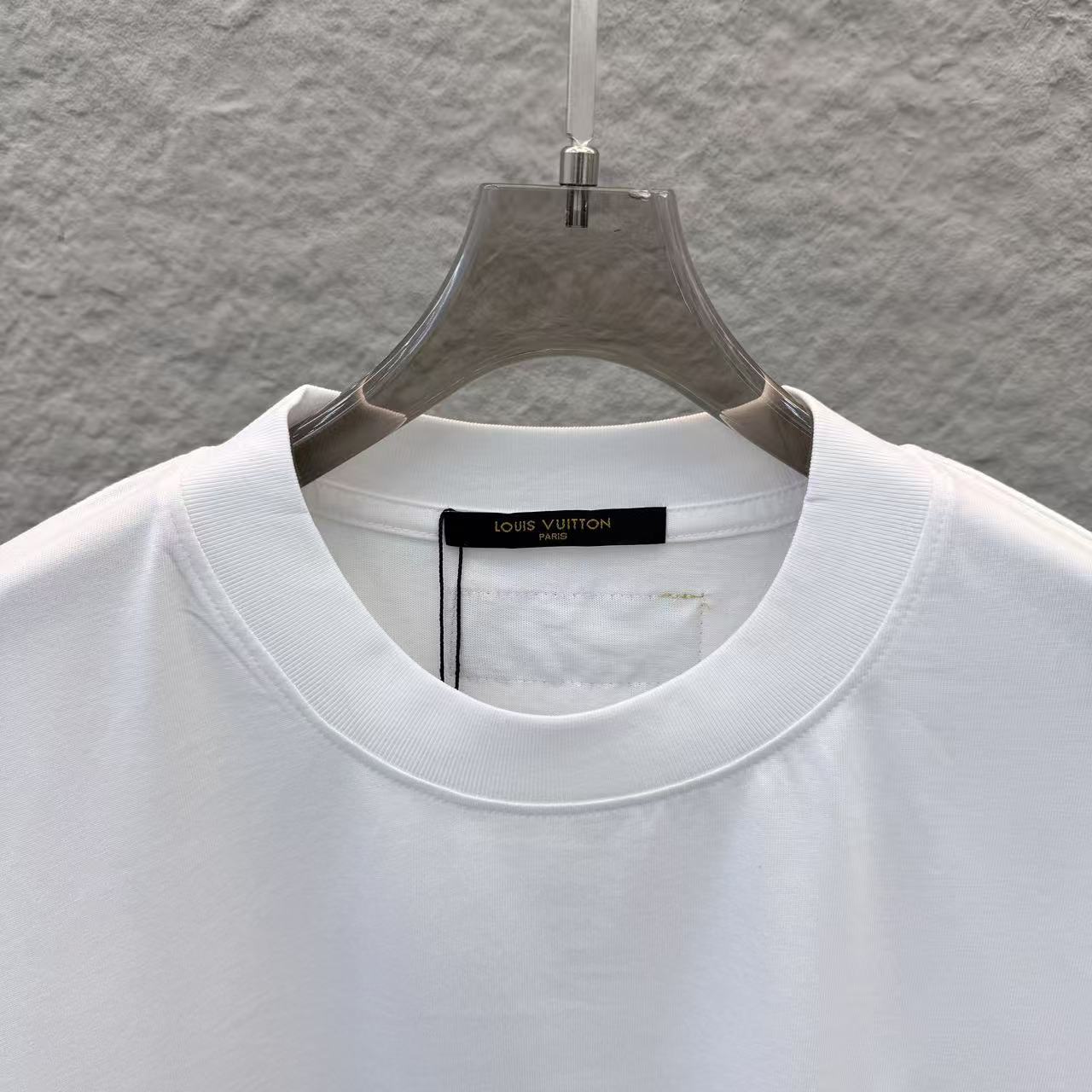Louis Vuitton 1V 2026春夏新款 3D立体滴胶