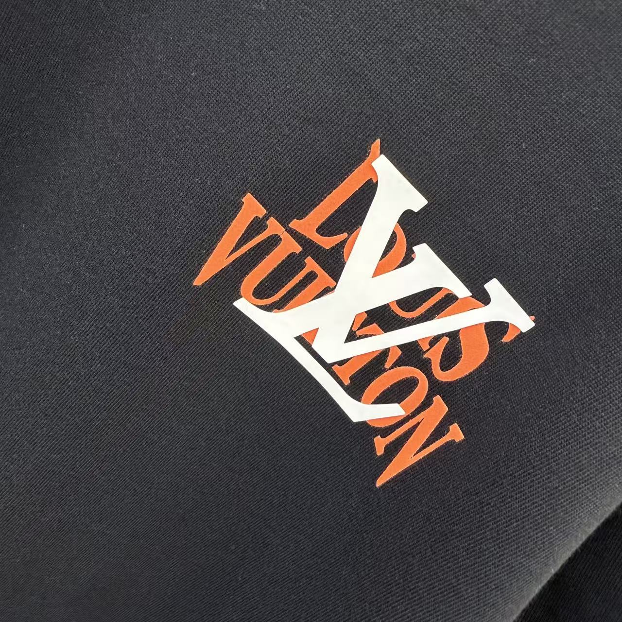 Louis Vuitton 1V 2026春夏新款 3D立体滴胶