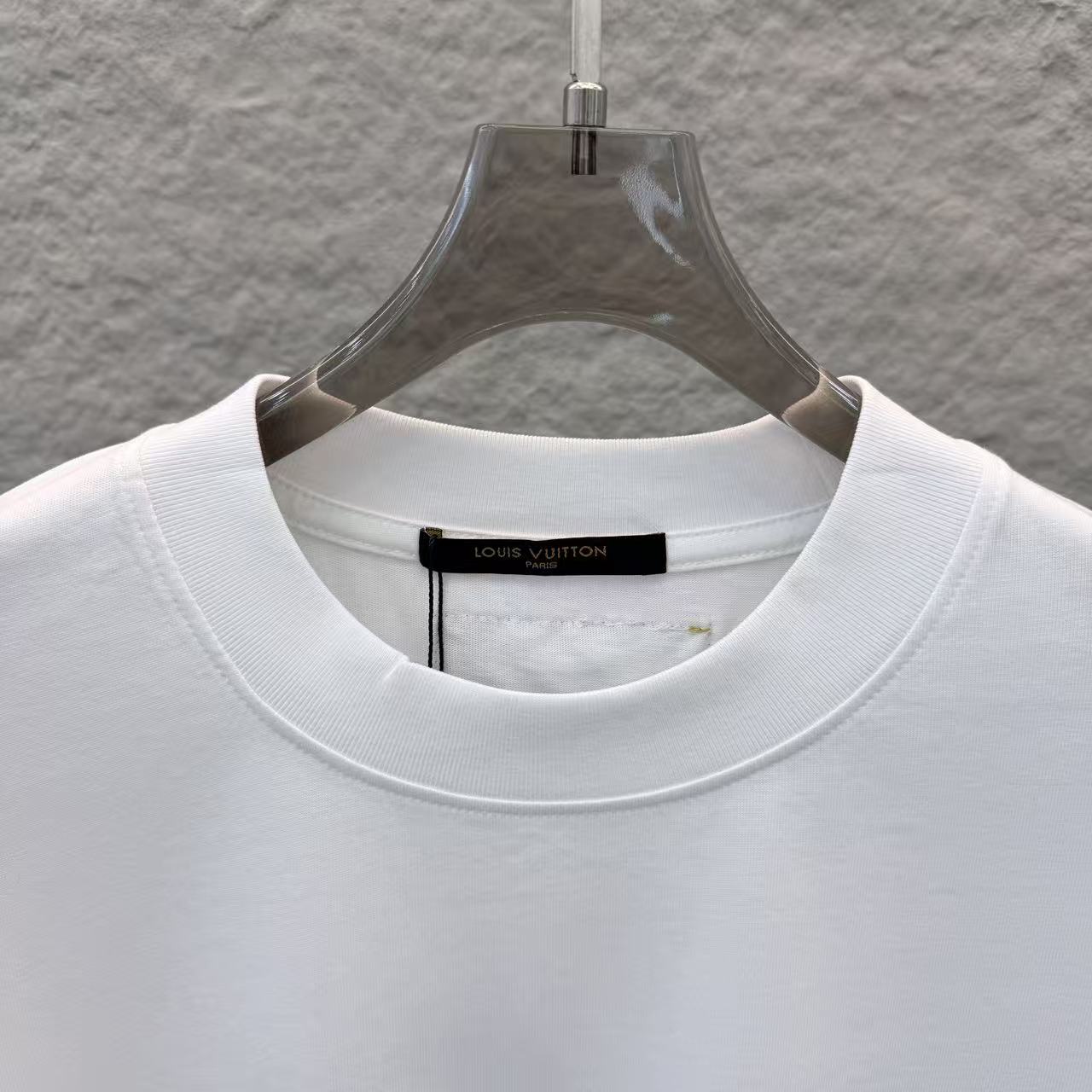 Louis Vuitton 1V 2026春夏新款 3D立体滴胶