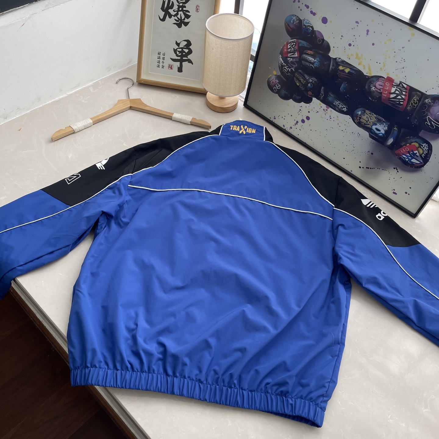 Alternative view of Jacket 03975