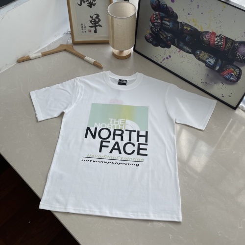 The North Face Couple T-Shirt - Classic Pattern Design, High-Quality Fabric 1 The North Face Couple T-Shirt - Classic Pattern Design, High-Quality Fabric