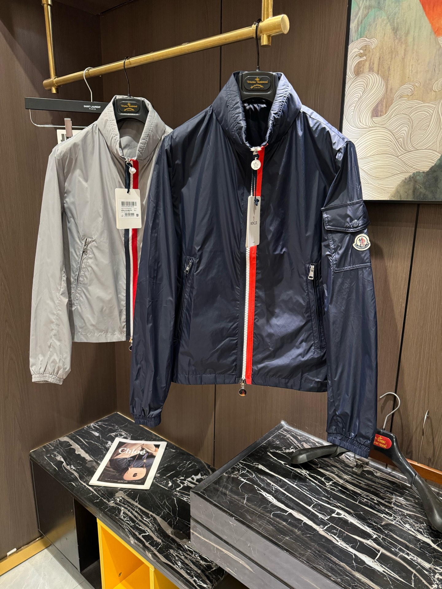 NO:120480,MON25S early spring men's hidden hooded jacket......High-density polyester fabric on the main body meets the needs of regular casual and tolerate all occasions. It is an excellent first choice item during the dressing season, and it has excellent practical wearability!  !  !  Code number M-3XL, Jackets & coats, Jackets & coats, Hats, Alexander wang19860909MON25S早春男士隐藏式连帽外套夹克.......主体高密度聚酯纤维面料 满足于常规休闲且包容所有场合的着装需求,出在穿搭季属于极出色的首选单品,实穿性极佳！！！码数M-3XL,,jackets & coats,jackets & coats,hats,alexander wang,Men's clothing