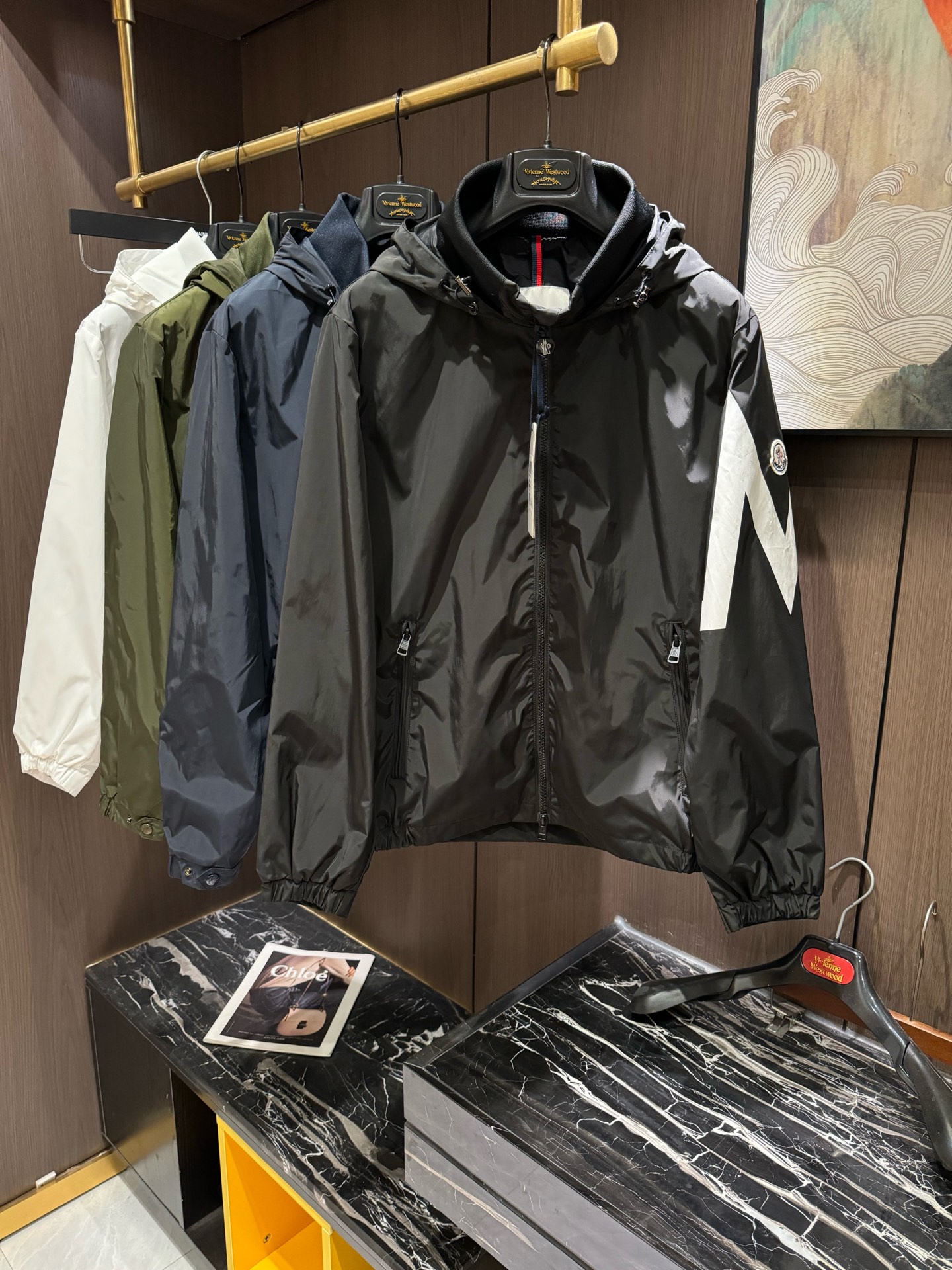 NO:119009,MON25S early spring men's hooded jacket......High-density polyester fabric on the main body meets the needs of regular casual and tolerate all occasions. It is an excellent first choice item during the dressing season, and it has excellent practical wearability!  !  !  Code number M-3XL, Jackets & coats, Jackets & coats, Hats, Alexander wang19860909MON25S早春男士连帽外套夹克.......主体高密度聚酯纤维面料 满足于常规休闲且包容所有场合的着装需求,出在穿搭季属于极出色的首选单品,实穿性极佳！！！码数M-3XL,,jackets & coats,jackets & coats,hats,alexander wang,Men's clothing