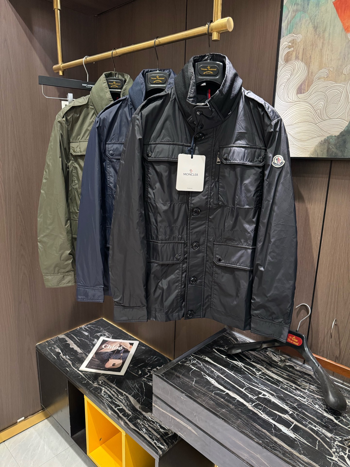 NO:119007,MON25S early spring men's hidden hooded jacket......High-density polyester fabric on the main body meets the needs of regular casual and tolerate all occasions. It is an excellent first choice item during the dressing season, and it has excellent practical wearability!  !  !  Code number M-3XL, Jackets & coats, Jackets & coats, Hats, Alexander wang19860909MON25S早春男士隐藏式连帽外套夹克.......主体高密度聚酯纤维面料 满足于常规休闲且包容所有场合的着装需求,出在穿搭季属于极出色的首选单品,实穿性极佳！！！码数M-3XL,,jackets & coats,jackets & coats,hats,alexander wang,Men's clothing