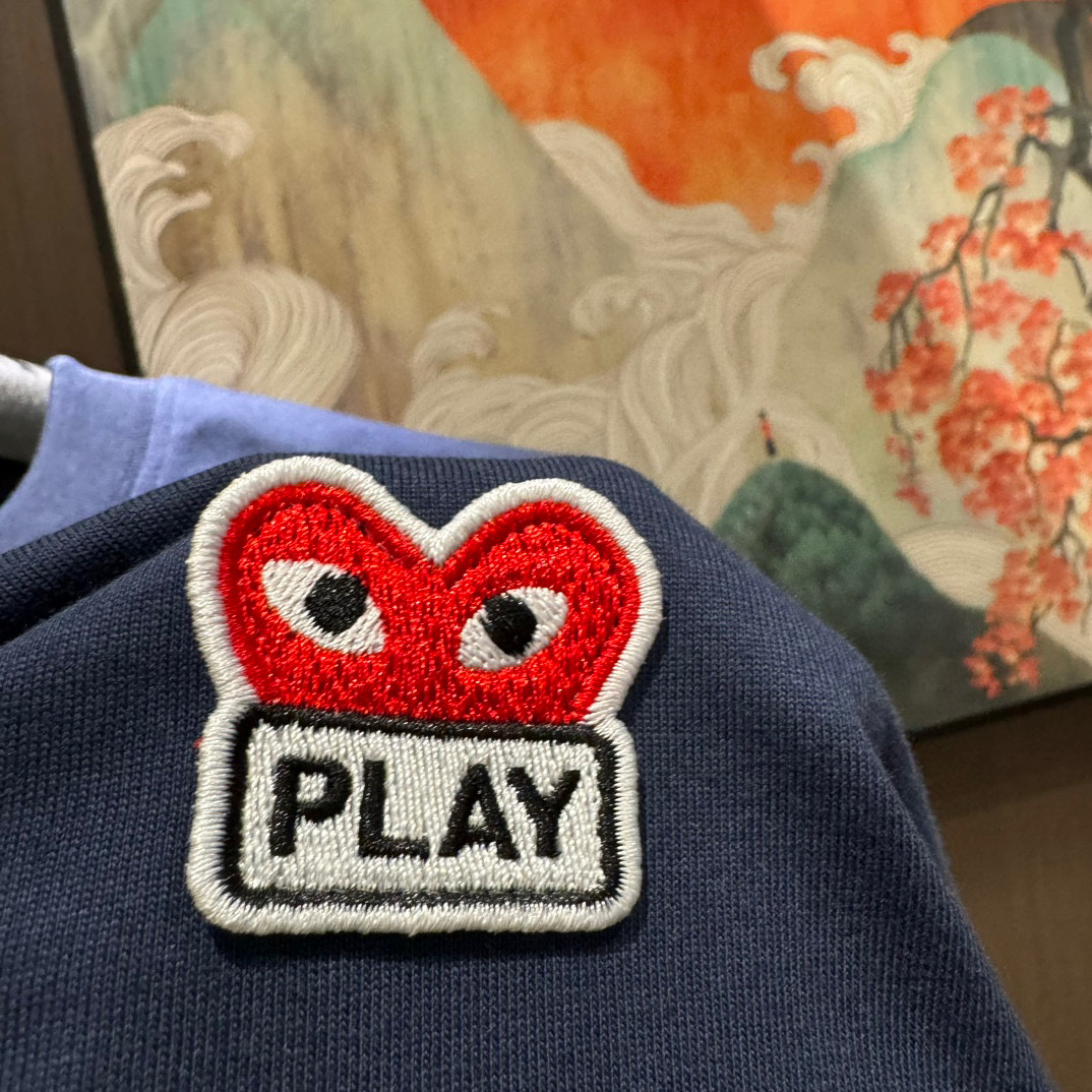 PLAY2025 New Short Sleeve T-Shirts: Comfortable, Practical, and Stylish for Spring and Summer - 图片 6