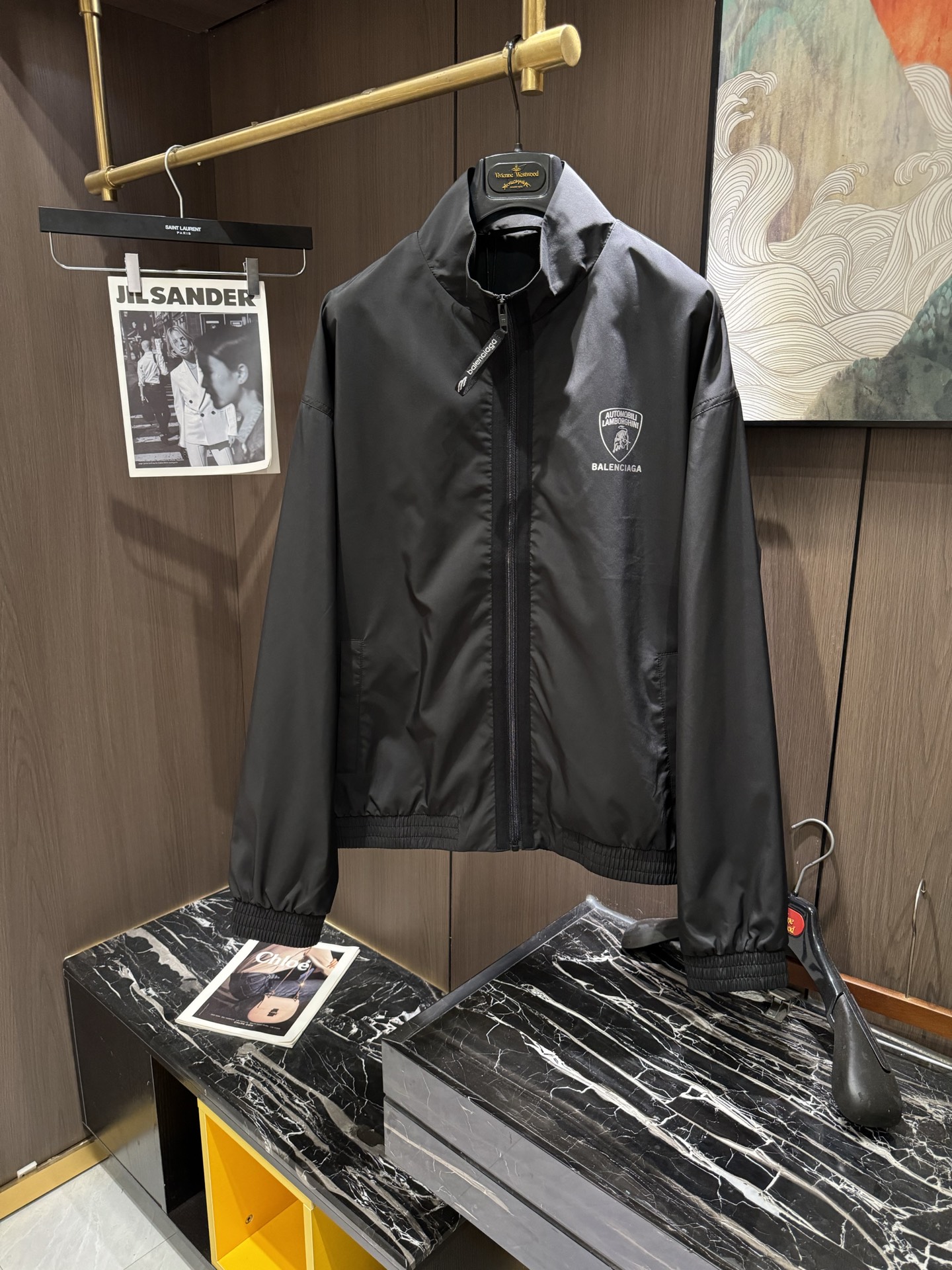 NO:126698,BAL25S spring and summer men's hooded jacket......High-density polyester fabric on the main body meets the needs of regular casual and tolerate all occasions. It is an excellent first choice item during the dressing season, and it has excellent practical wearability!  !  !  Code number M-3XL, Jackets & coats, Jackets & coats, Hats, Alexander wang19860909BAL25S春夏男士连帽外套夹克.......主体高密度聚酯纤维面料 满足于常规休闲且包容所有场合的着装需求,出在穿搭季属于极出色的首选单品,实穿性极佳！！！码数M-3XL,,jackets & coats,jackets & coats,hats,alexander wang,Men's clothing