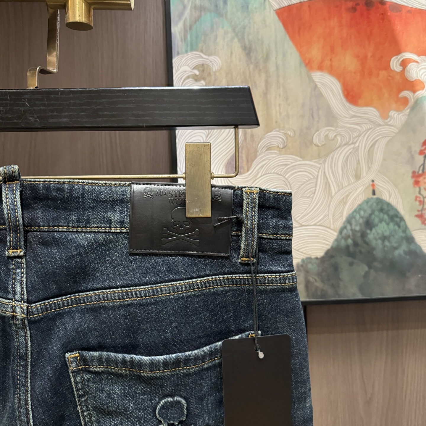 Luxury MJ Cowboy Jeans: High Quality, Flexible Fabric, Unique Water-Washing Process - 图片 4