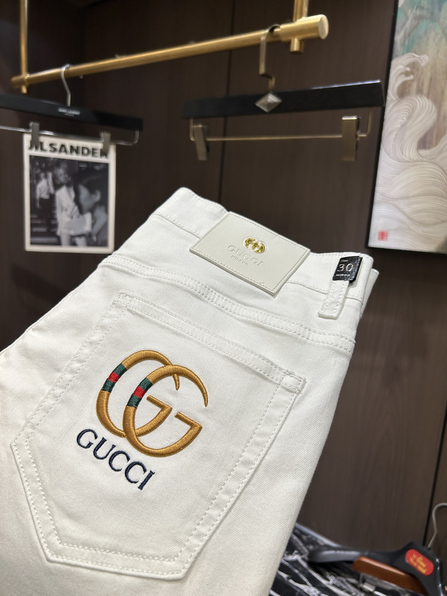 NO:134090,GU25S spring and summer men's casual jeans......Made of cotton denim fabric, soft texture without losing muscles and bones, dry and tough feel. Classic iconic brand logo, soul-like embellishment. All indicators are top-quality, which naturally brings an excellent body feel!  !  !  29-3837, jeans,alexander wang19860909GU25S春夏男士休闲牛仔裤.......棉质牛仔面料打造 质地柔软又不失筋骨,手感干爽有韧性 经典的标志性品牌徽标,灵魂般的点缀 各项指标皆为上品,自然带来极佳的上身体感！！！码数29-3837,,jeans,alexander wang,Men's clothing