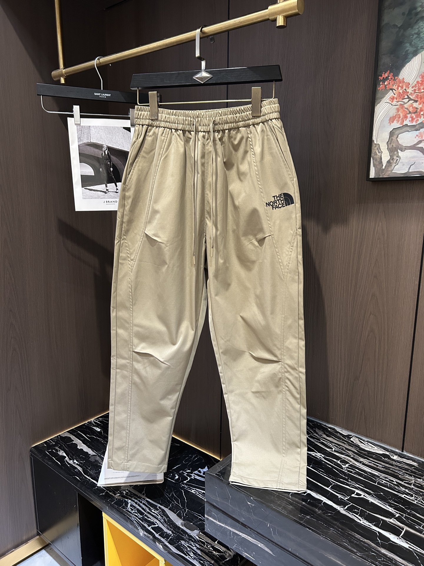North Face Men’s Leisure Pants Spring/Summer 2025: Stylish, Functional, Versatile. Sizes M-3XL, Classic Colors, Detailed Design. - 图片 2