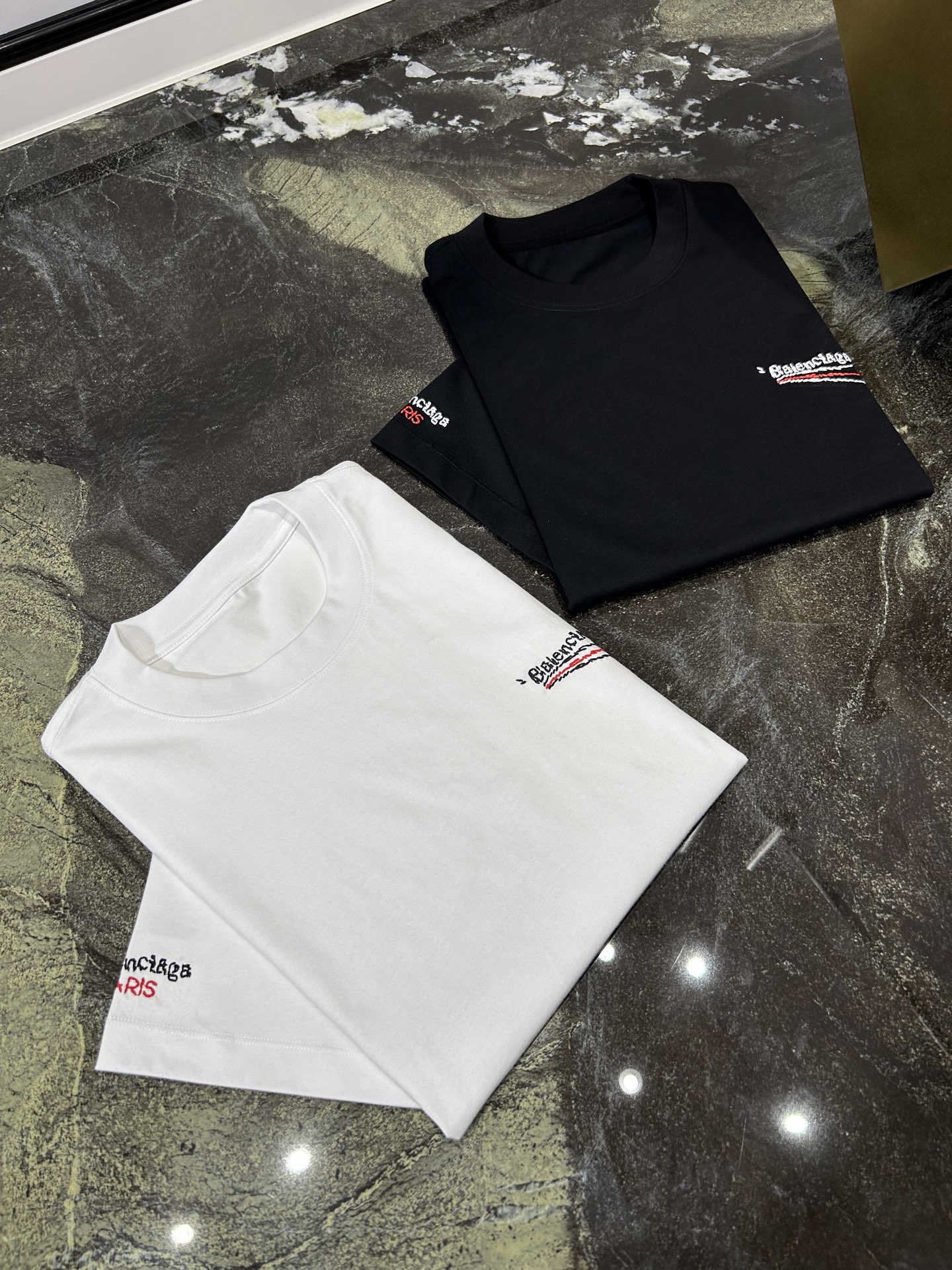 NO:146098,BAL25S spring and summer new casual round neck short sleeves, size M-3XL, T-shirt, alexander wang19860909BAL25S春夏新款休闲圆领短袖,码数M-3XL,,T-shirt,alexander wang,Men's clothing