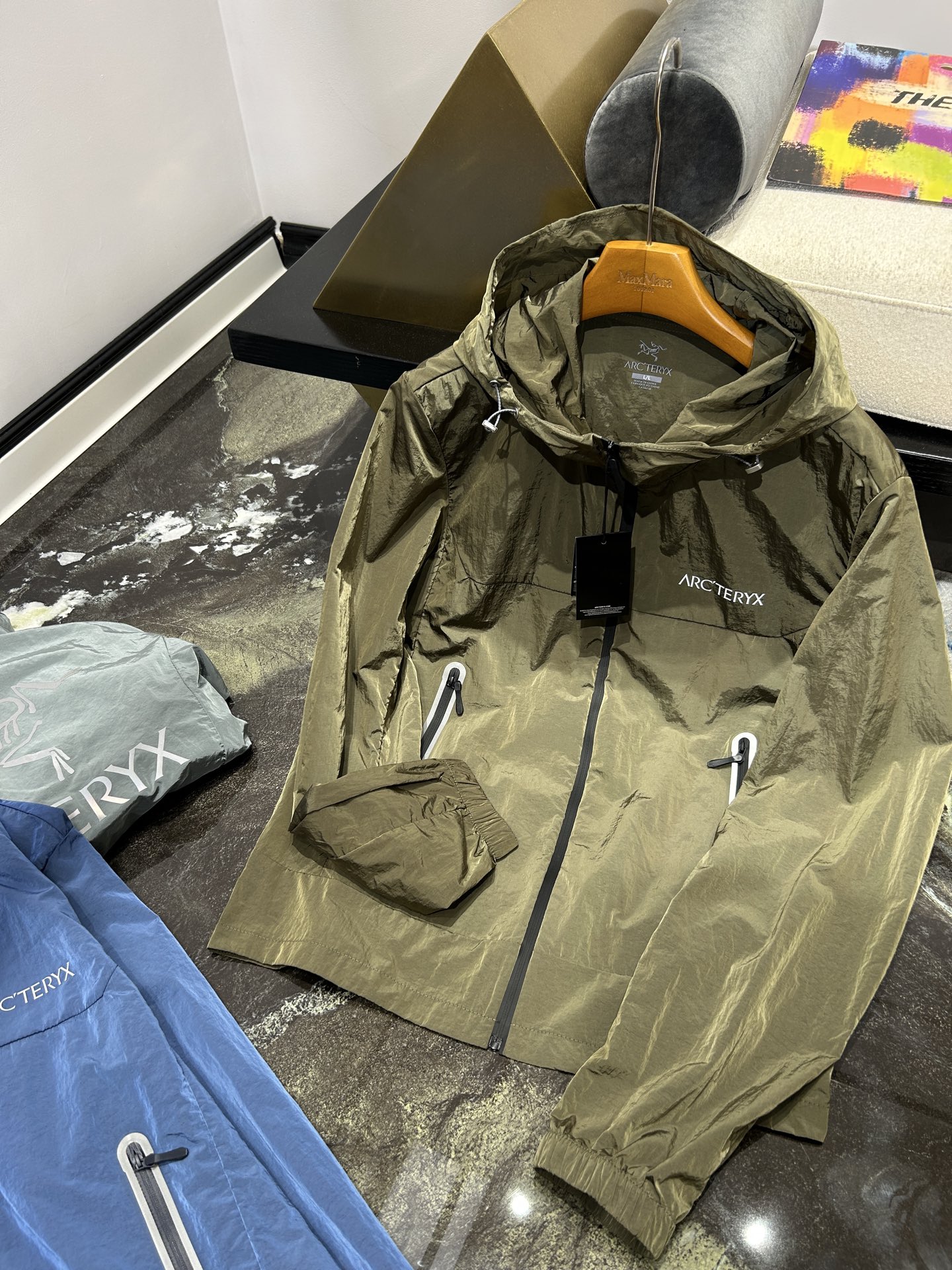 NO:146114,ARC25S summer sports light and thin sun protection clothing, size M-3XL, alexander wang19860909ARC25S夏季运动轻薄防晒衣,码数M-3XL,,alexander wang,Men's clothing