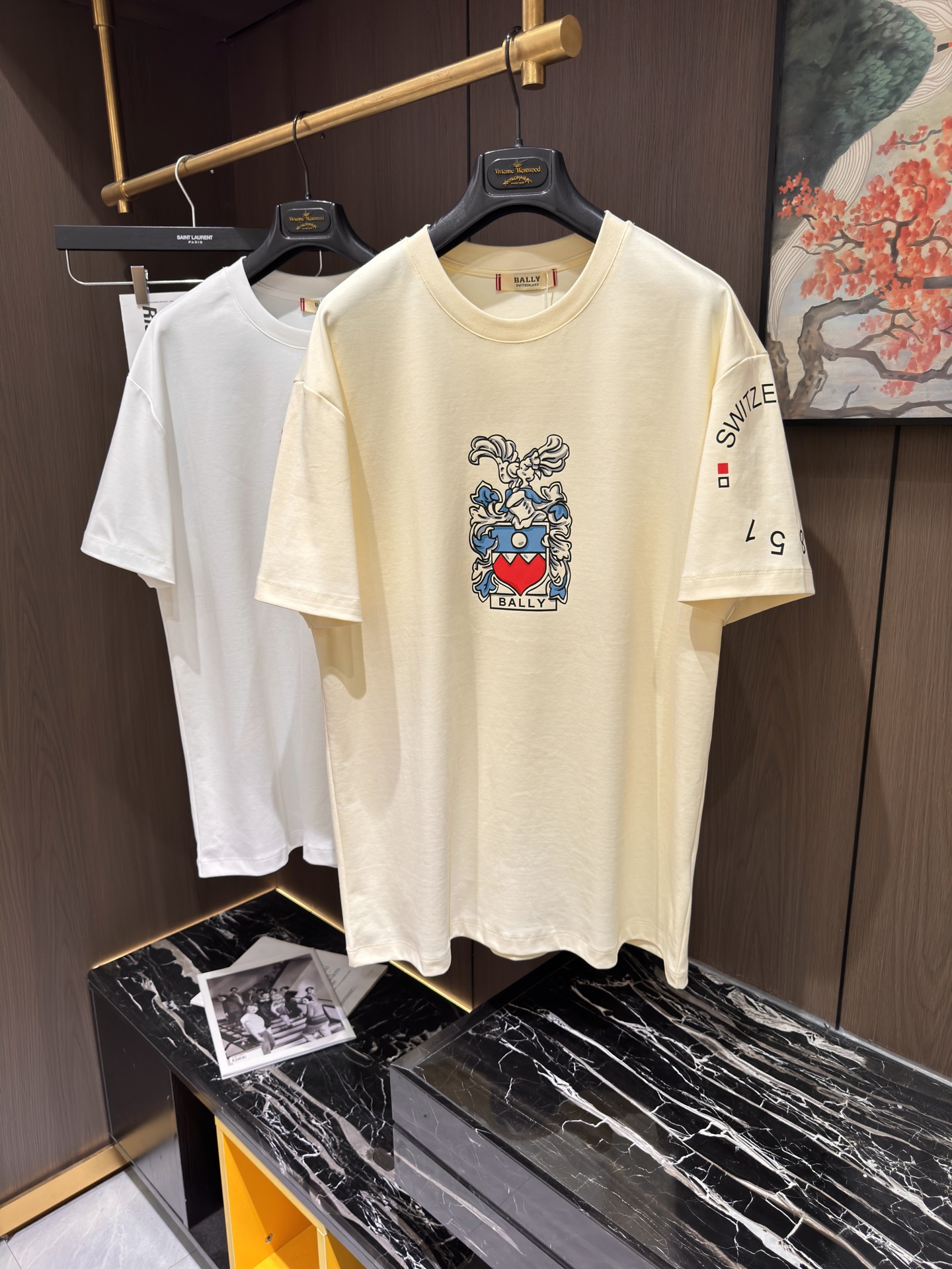 NO:153023,BALLY25S spring and summer new casual round neck short sleeves, size M-2XL loose, T-shirt, alexander wang19860909BALLY25S春夏新款休闲圆领短袖,码数M-2XL宽松,,T-shirt,alexander wang,Men's clothing