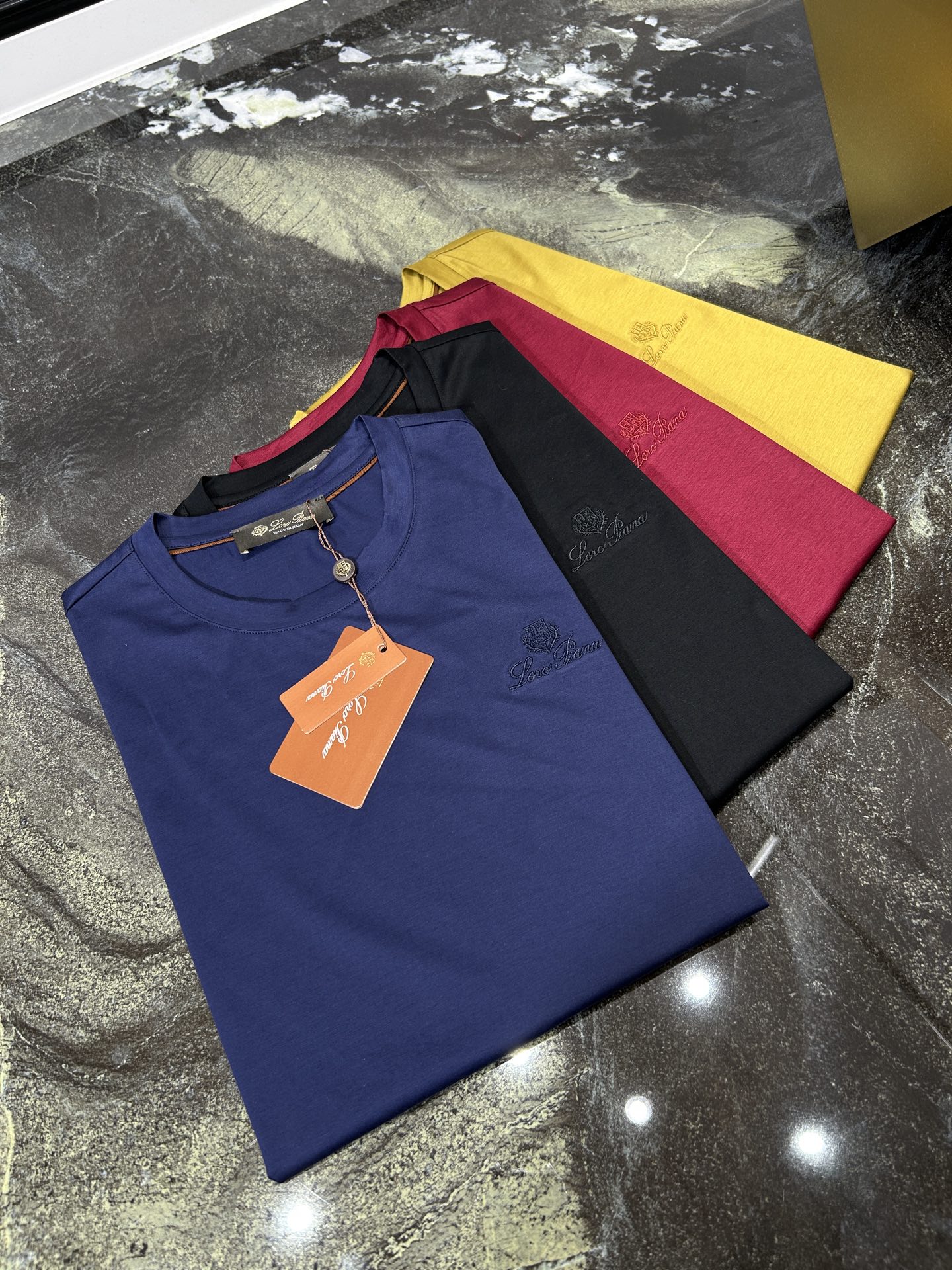 NO:153028,LP.25S spring and summer new casual round neck short sleeves, size M-3XL, loro piana, T-shirt, alexander wang19860909LP.25S春夏新款休闲圆领短袖,码数M-3XL,,loro piana,T-shirt,alexander wang,Men's clothing