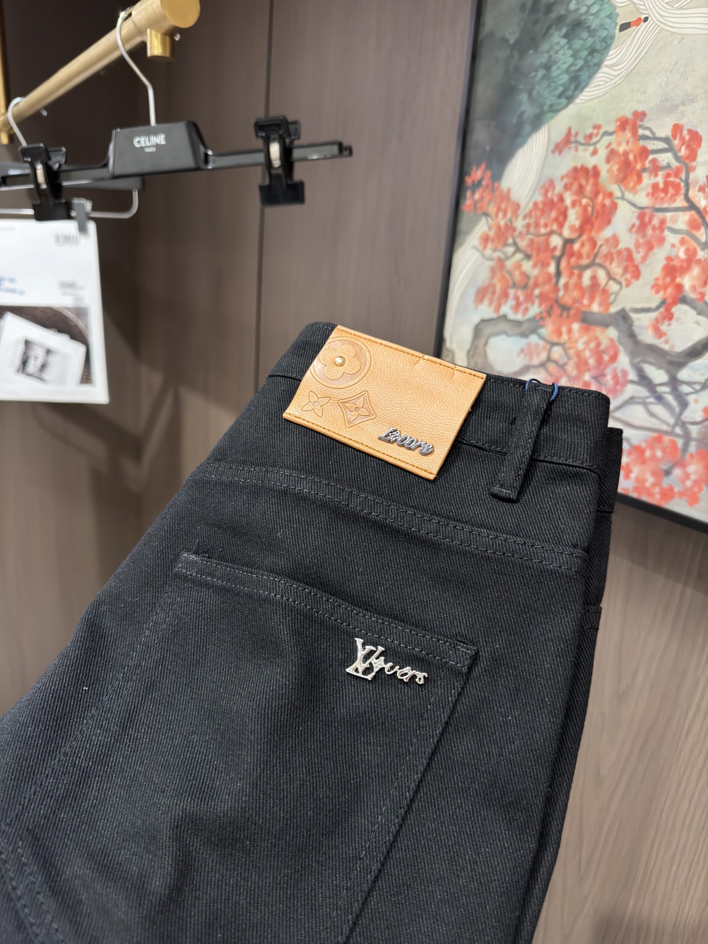 NO:430930,LV25S summer men's casual ripped denim shorts cropped pants... size 29-38, louis vuitton, shorts, alexander wang19860909LV25S夏季男士休闲破洞牛仔短裤五分裤......码数29-38,,louis vuitton,shorts,alexander wang,Men's clothing