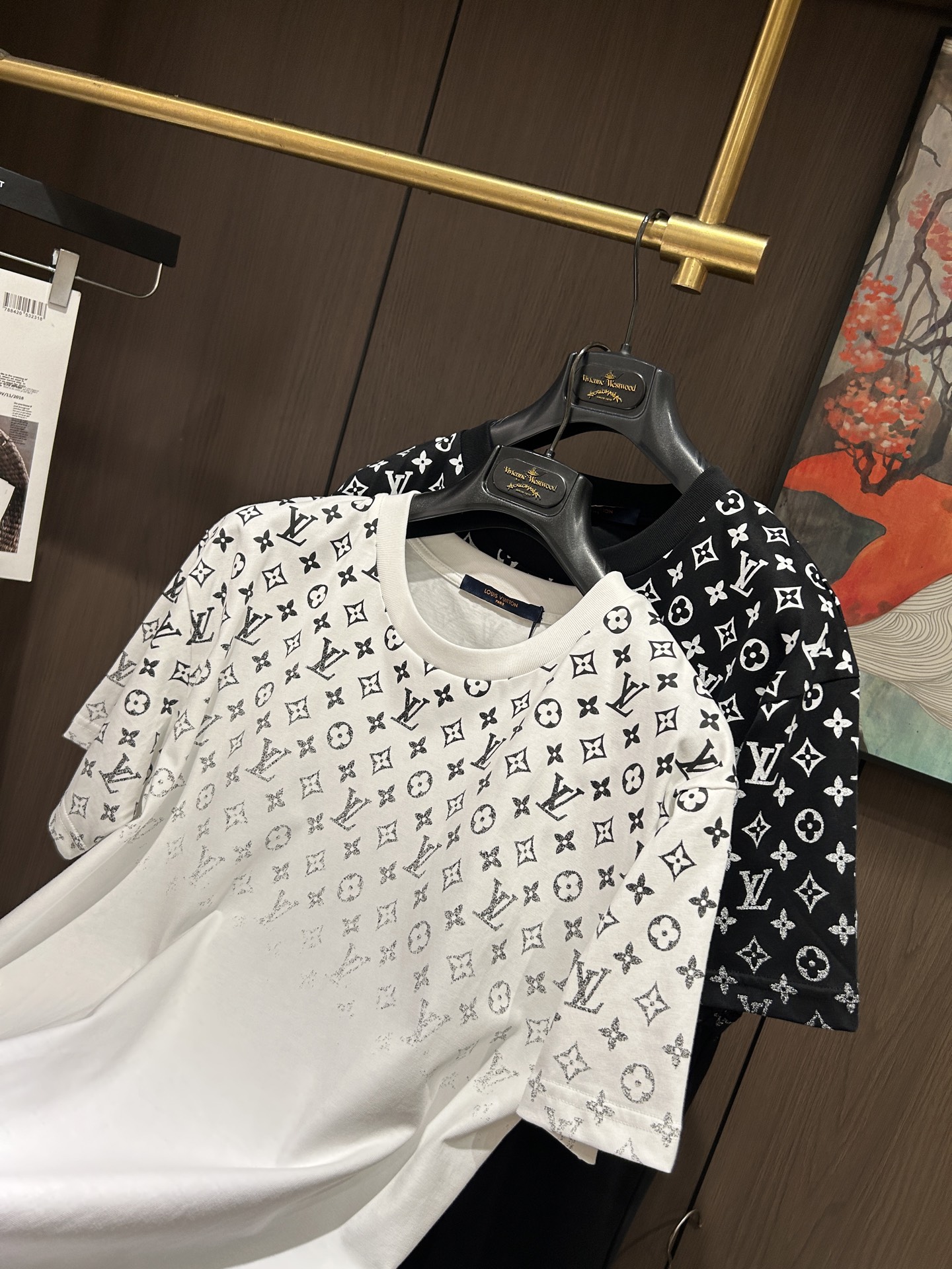 NO:431529,LV25S summer new casual round neck short sleeves, S-XL, louis vuitton, T-shirt, alexander wang19860909LV25S夏季新款休闲圆领短袖,码数S-XL,,louis vuitton,T-shirt,alexander wang,Men's clothing