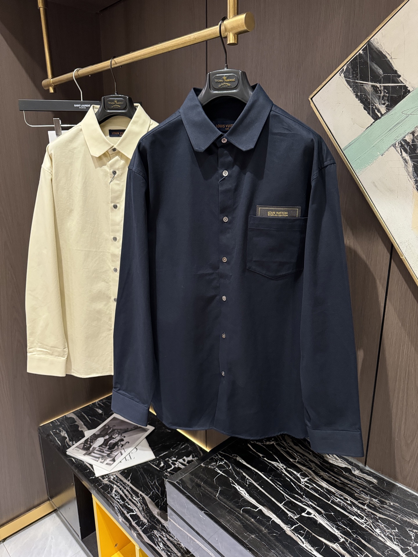 NO:573884,LV25S new men's casual lapel shirt, size M-3XL,, louis vuitton, shirts, alexander wang19860909LV25S新款男士休闲翻领衬衫,码数M-3XL,,louis vuitton,shirts,alexander wang,Men's clothing