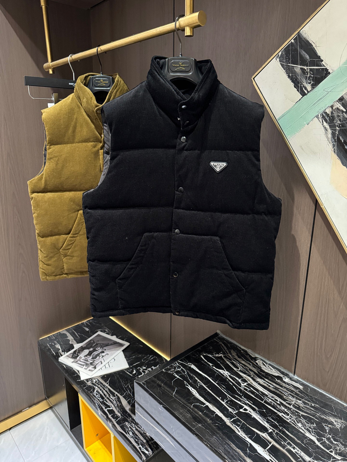 NO:622004,PRAD25S autumn and winter men's corduroy down vest, size M-3XL, prada, down jacket, alexander wang19860909PRAD25S秋冬男士灯芯绒羽绒马甲 码数M-3XL,,prada,down jacket,alexander wang,Men's clothing