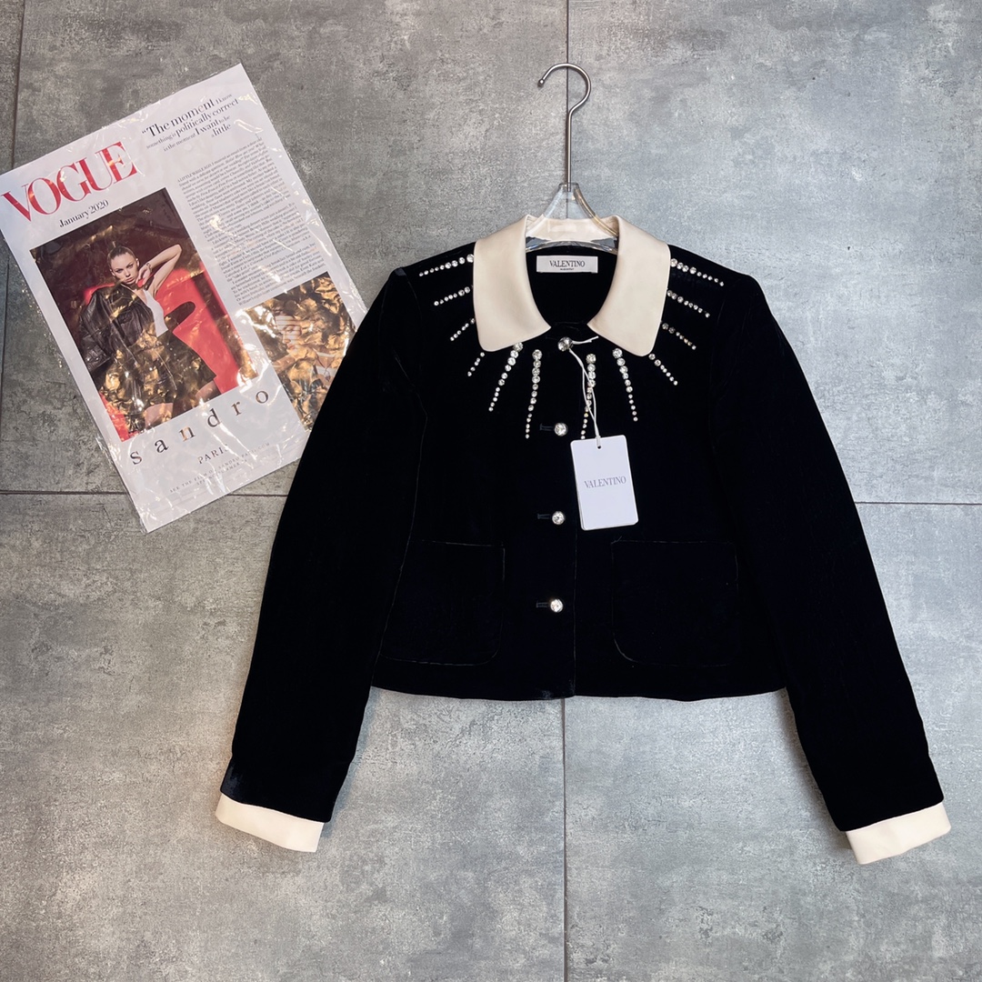Valent0 2025 Velvet Jacket: High-End Women’s Suit with Silk Blend. - 图片 1