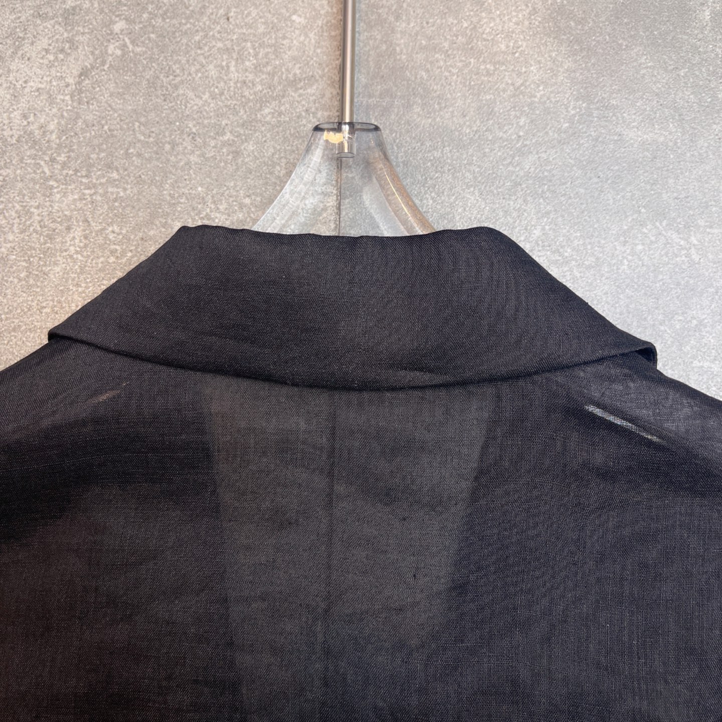 “High-End Women’s Suit in White and Black, 100% Ricin Fabric, SM to XL Sizes – Quality Rollout” - 图片 9