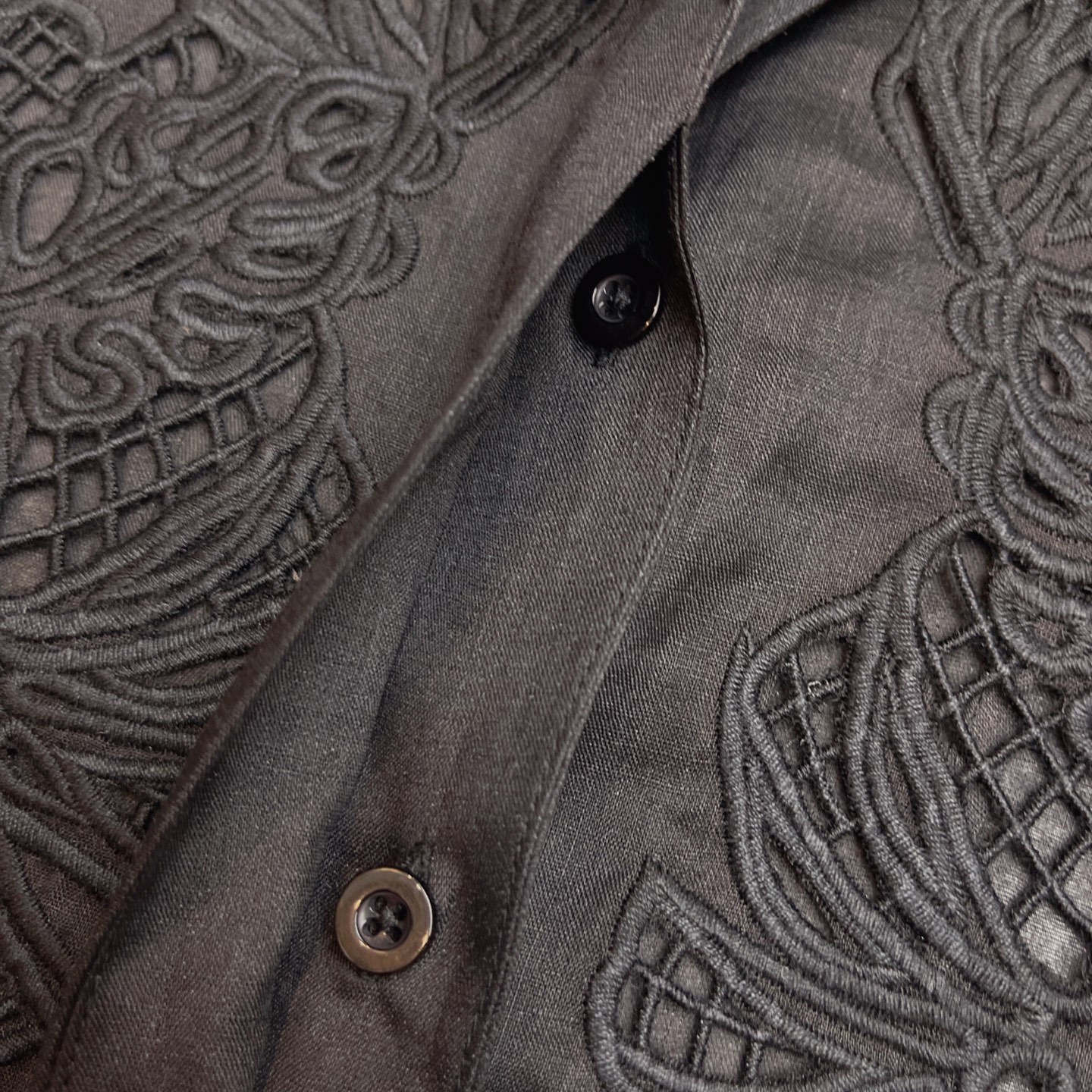 “High-End Women’s Suit in White and Black, 100% Ricin Fabric, SM to XL Sizes – Quality Rollout” - 图片 5