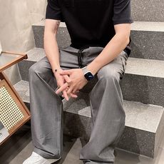 巴宝*Burberry 25SS春夏新款首发专柜最新款短袖圆领T恤 高端订制 设计前卫时尚!品牌logo 巴宝*Burberry 25SS春夏新款首发专柜最新款短袖圆领T恤 高端订制 设计前卫时尚!品牌logo