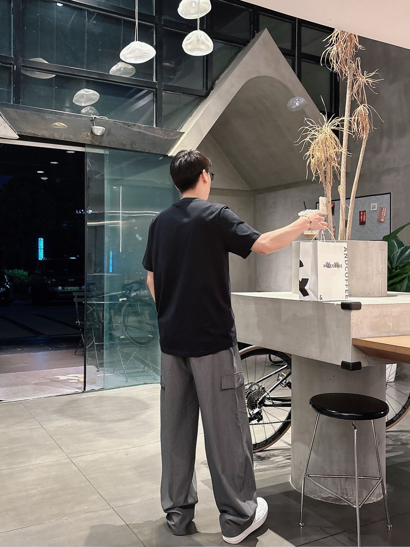 蒙*Moncler 25SS春夏新款首发专柜最新款短袖圆领T恤 高端订制 设计前卫时尚！品牌logo重工