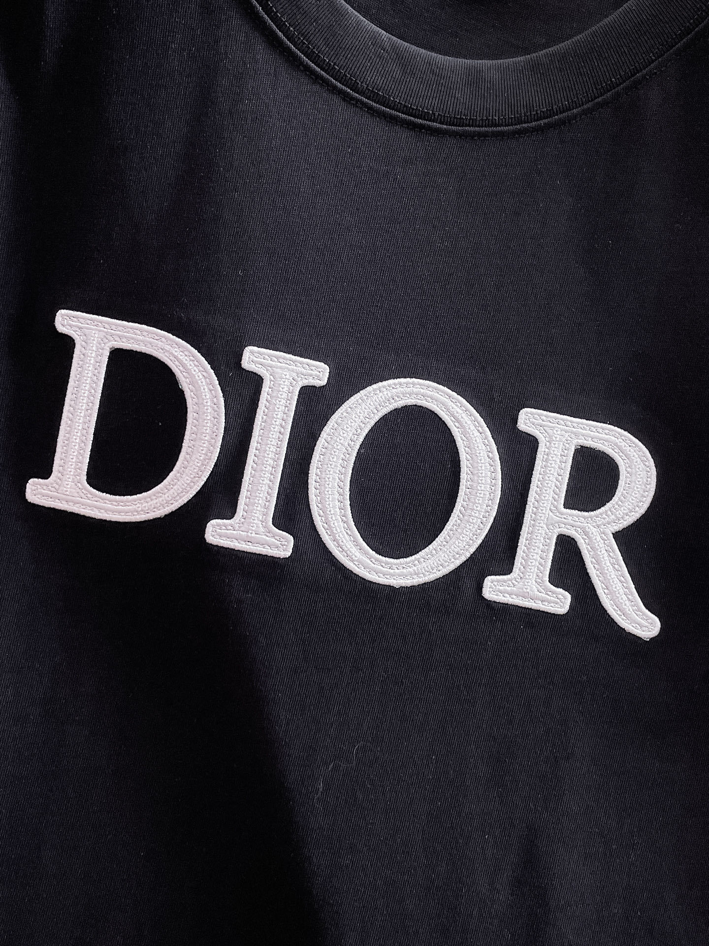 迪*DIOR 25SS春夏新款首发专柜最新款短袖圆领T恤 高端订制 设计前卫时尚!品牌logo重工艺设
