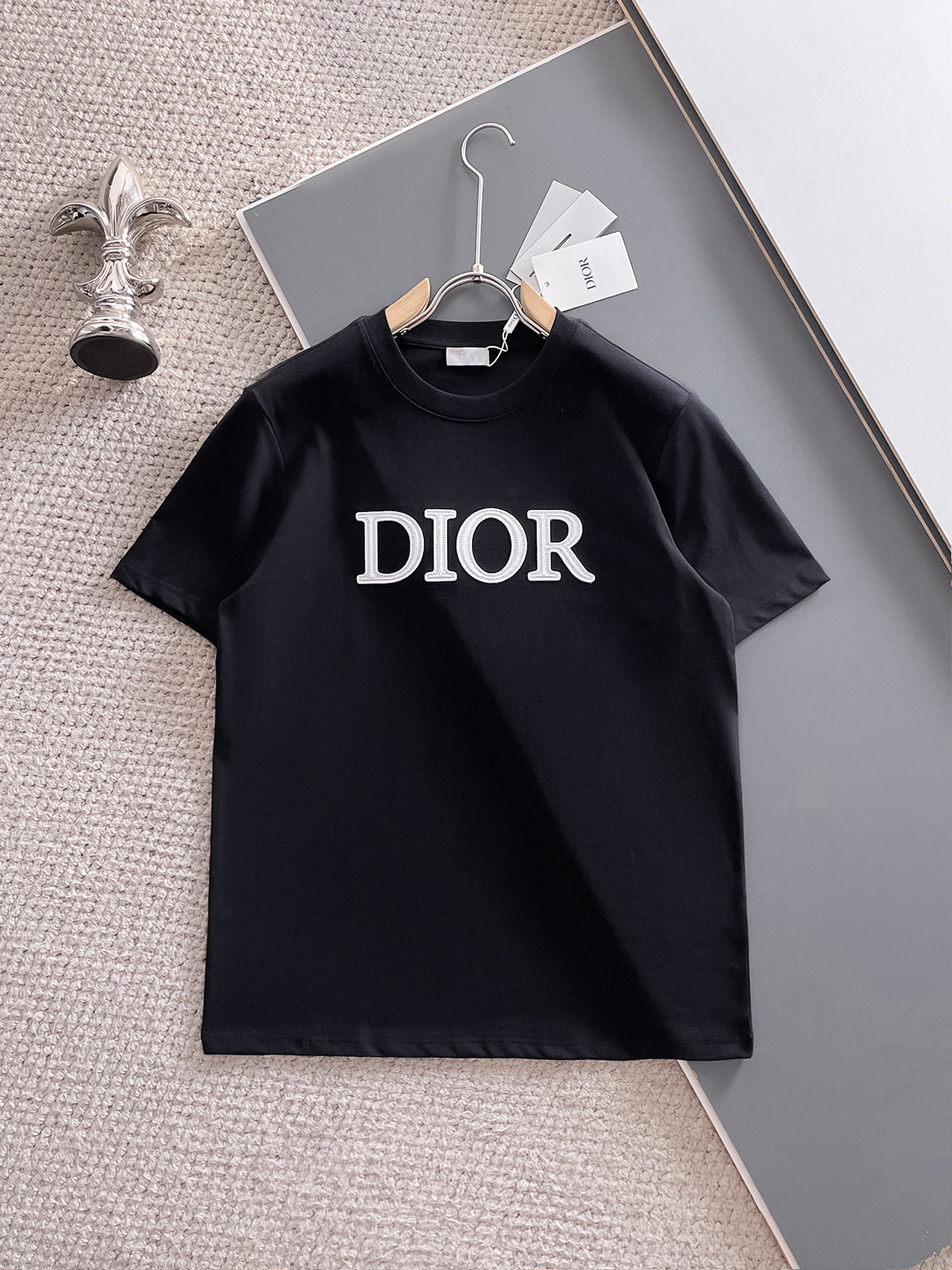 迪*DIOR 25SS春夏新款首发专柜最新款短袖圆领T恤 高端订制 设计前卫时尚!品牌logo重工艺设