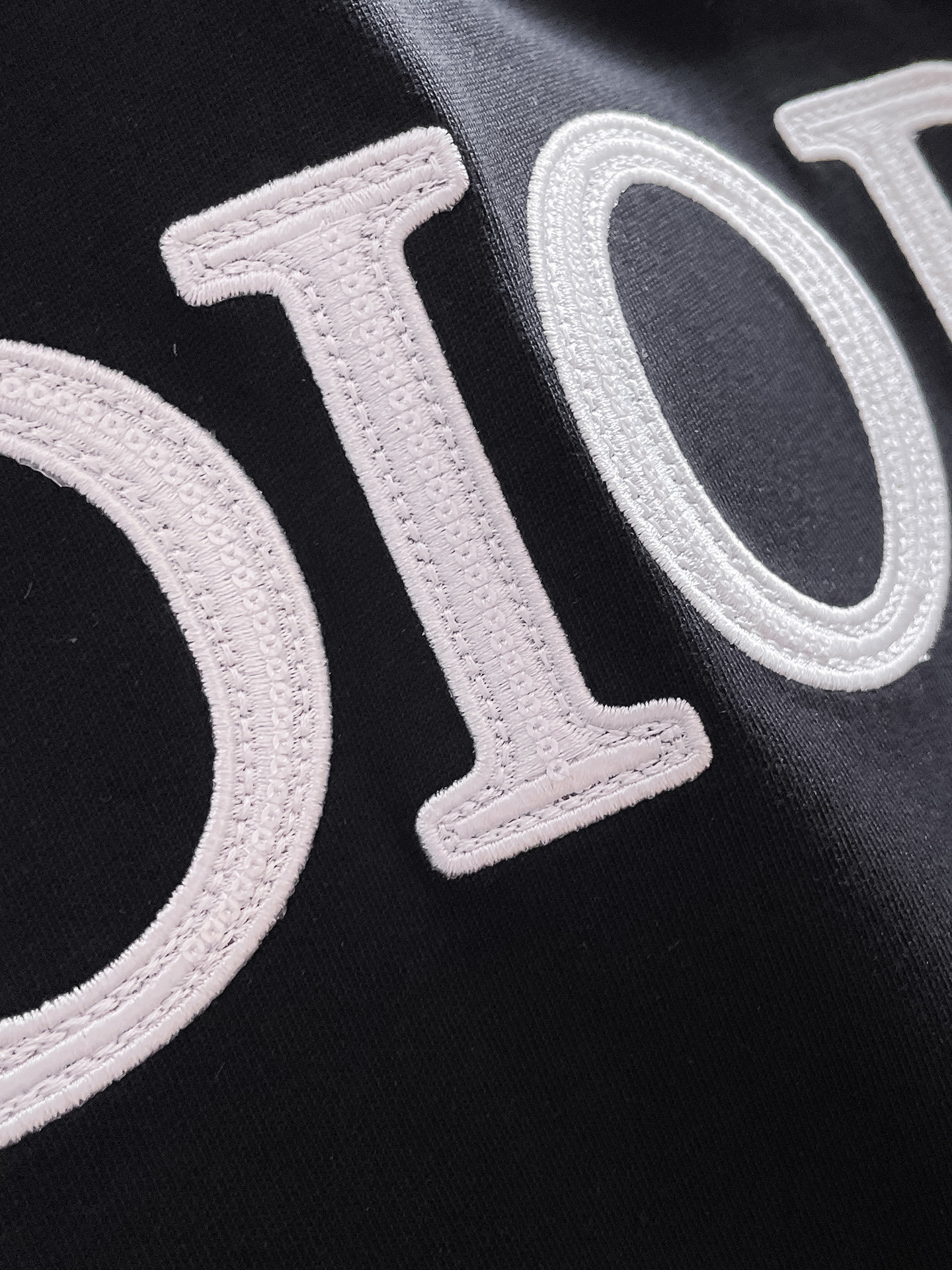 迪*DIOR 25SS春夏新款首发专柜最新款短袖圆领T恤 高端订制 设计前卫时尚!品牌logo重工艺设