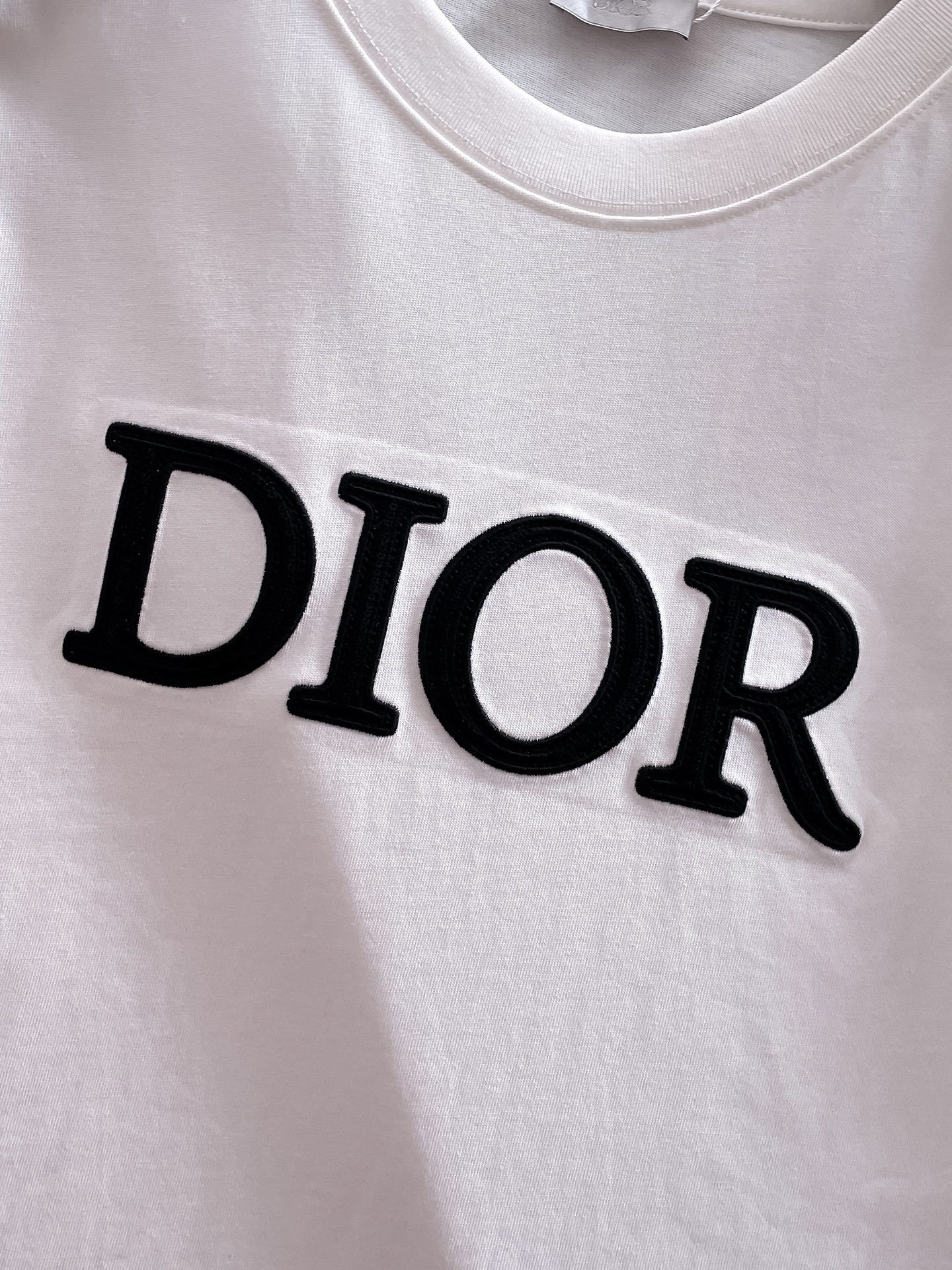 迪*DIOR 25SS春夏新款首发专柜最新款短袖圆领T恤 高端订制 设计前卫时尚!品牌logo重工艺设