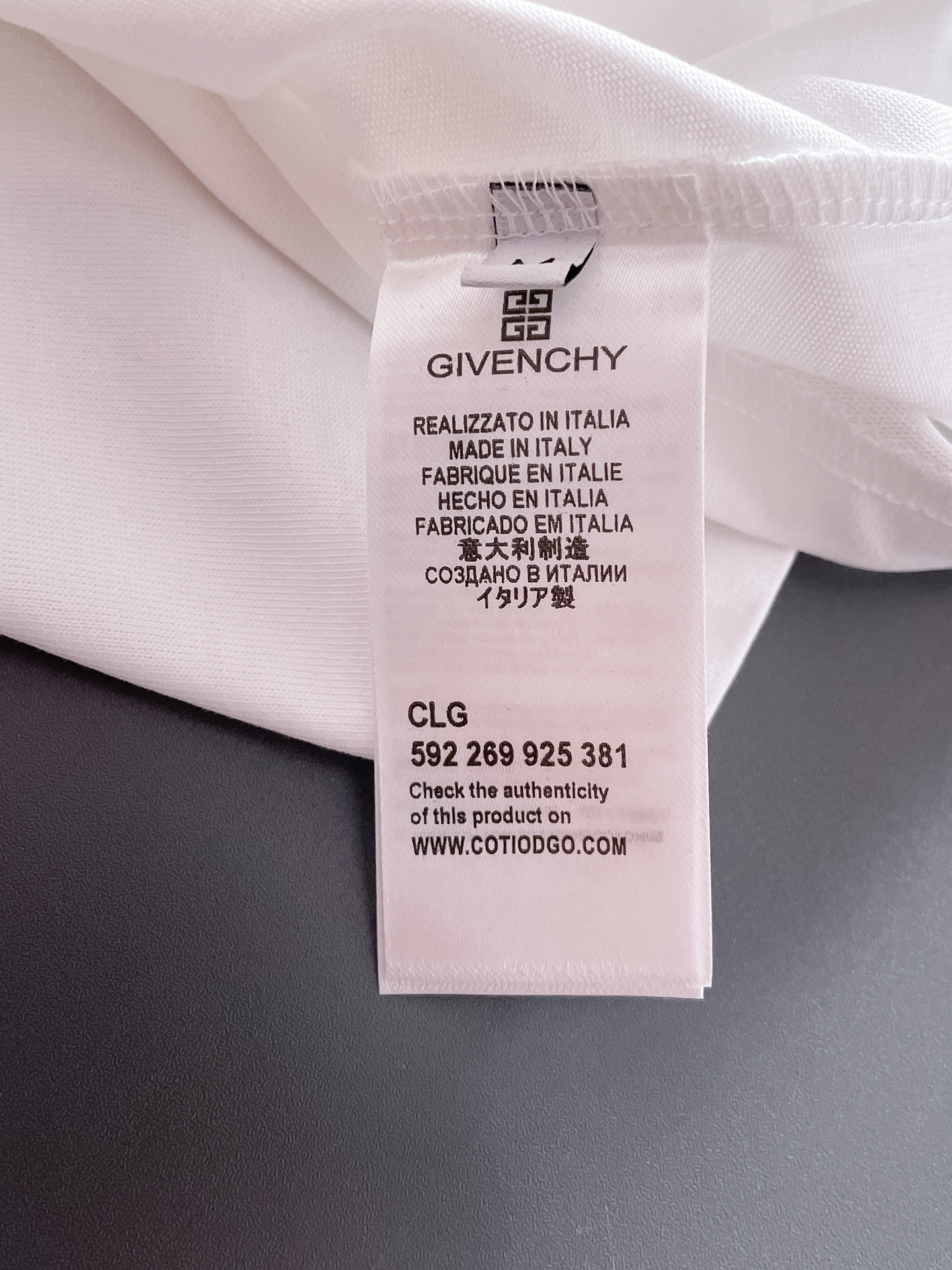 纪梵*Givenchy 25SS春夏新款首发专柜最新款短袖圆领T恤 高端订制 设计前卫时尚!品牌log