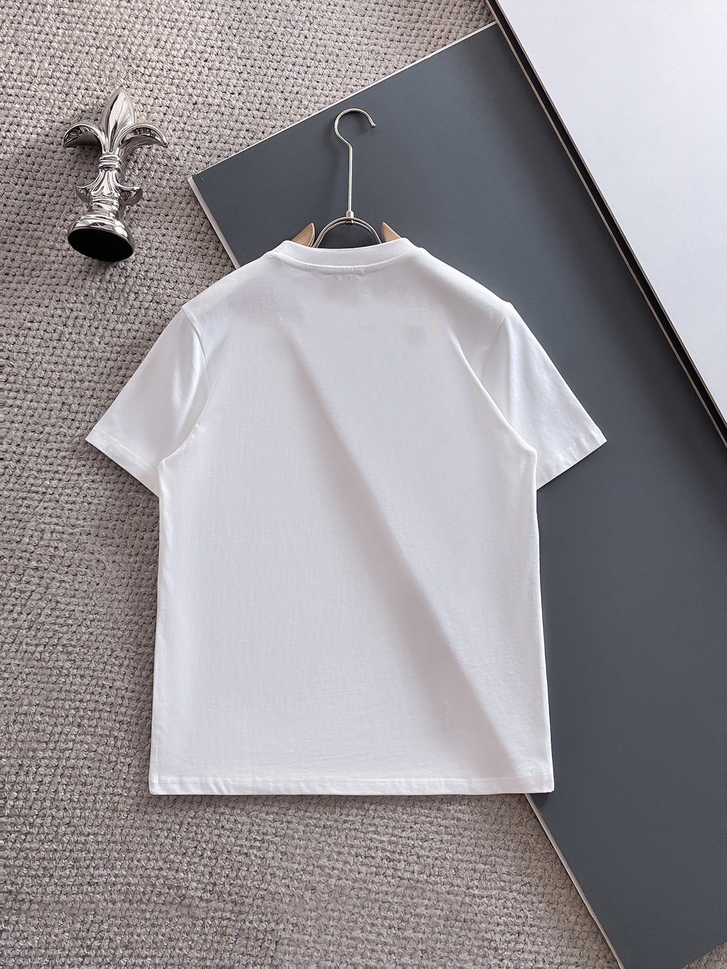 蒙*Moncler 25SS春夏新款首发专柜最新款短袖圆领T恤 高端订制 设计前卫时尚!品牌logo重