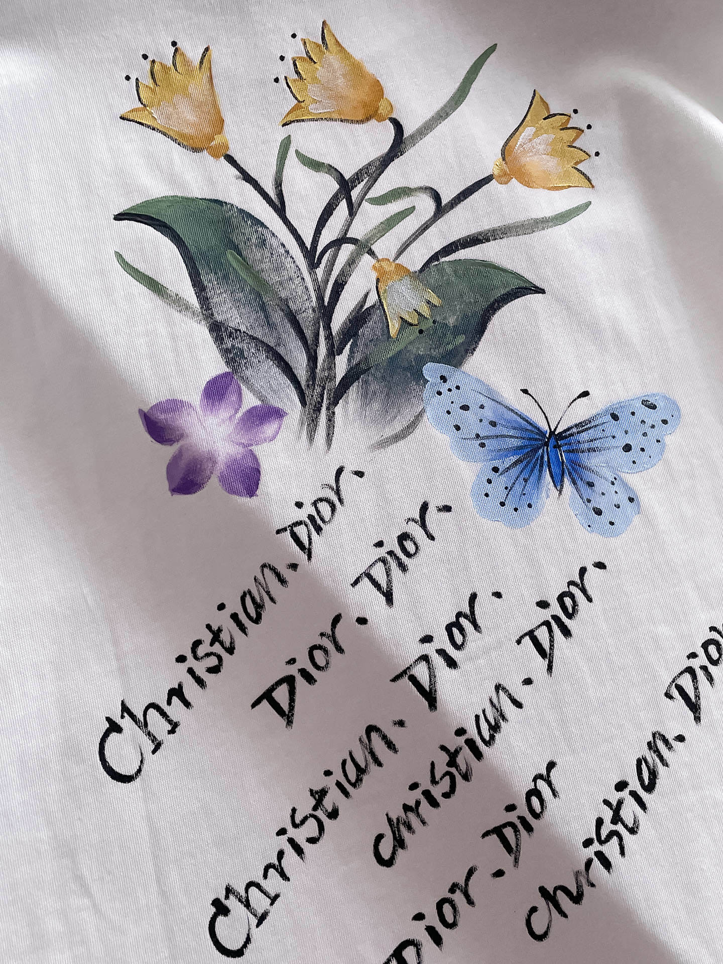 迪*DIOR 25SS春夏新款首发专柜最新款短袖圆领T恤 手绘高端订制 设计前卫时尚!品牌logo重工