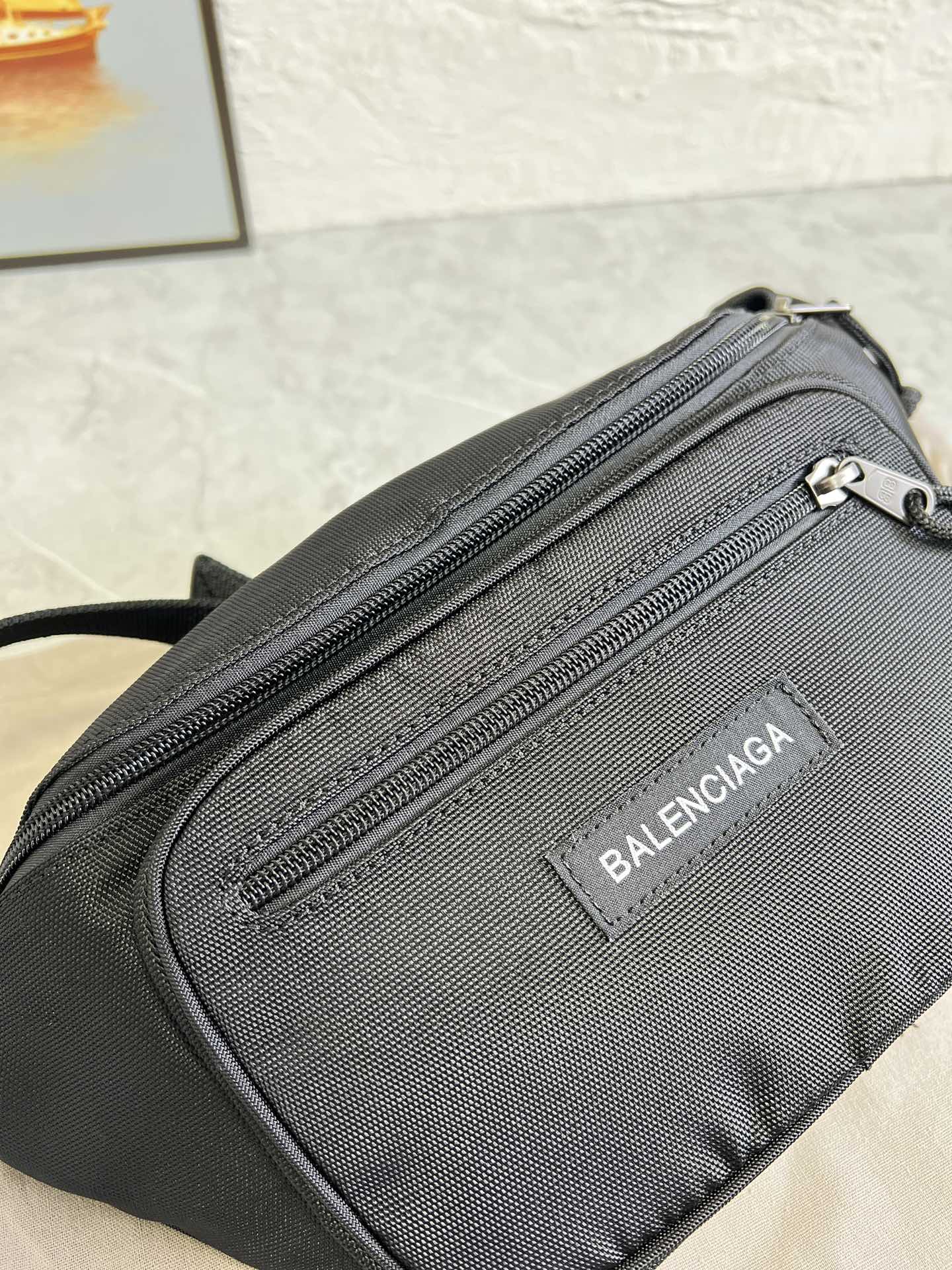 Barenciag Paris City Series Explorer Wallet in Black, Dimensions 31.7.15 cm - 图片 5