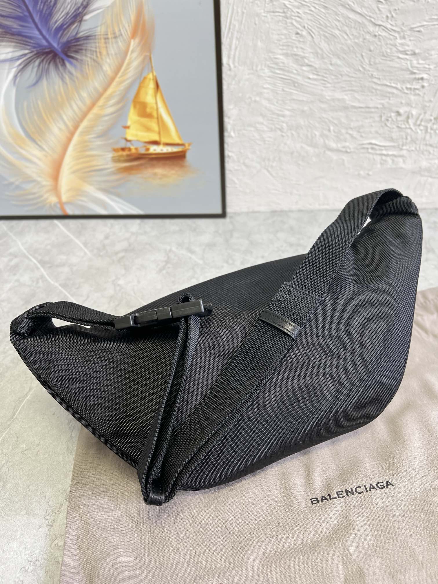 Barenciag Paris City Series Explorer Wallet in Black, Dimensions 31.7.15 cm - 图片 3