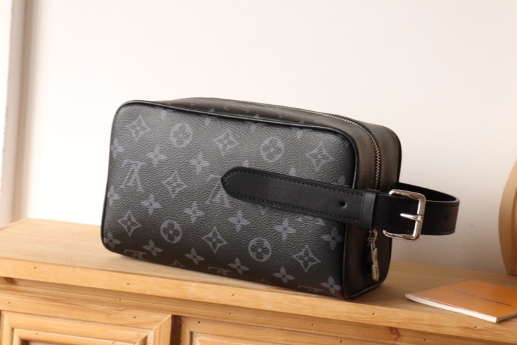Louis Vuitton Dopp Kit Monogram Shadow Leather Black Travel Pouch 28cm 1 Louis Vuitton Dopp Kit Monogram Shadow Leather Black Travel Pouch 28cm