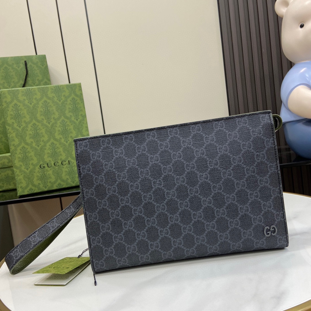 Gucci Men's Clutch with Signature GG Pattern,18 x 26 x 6 cm 14 i1720254739 578 2