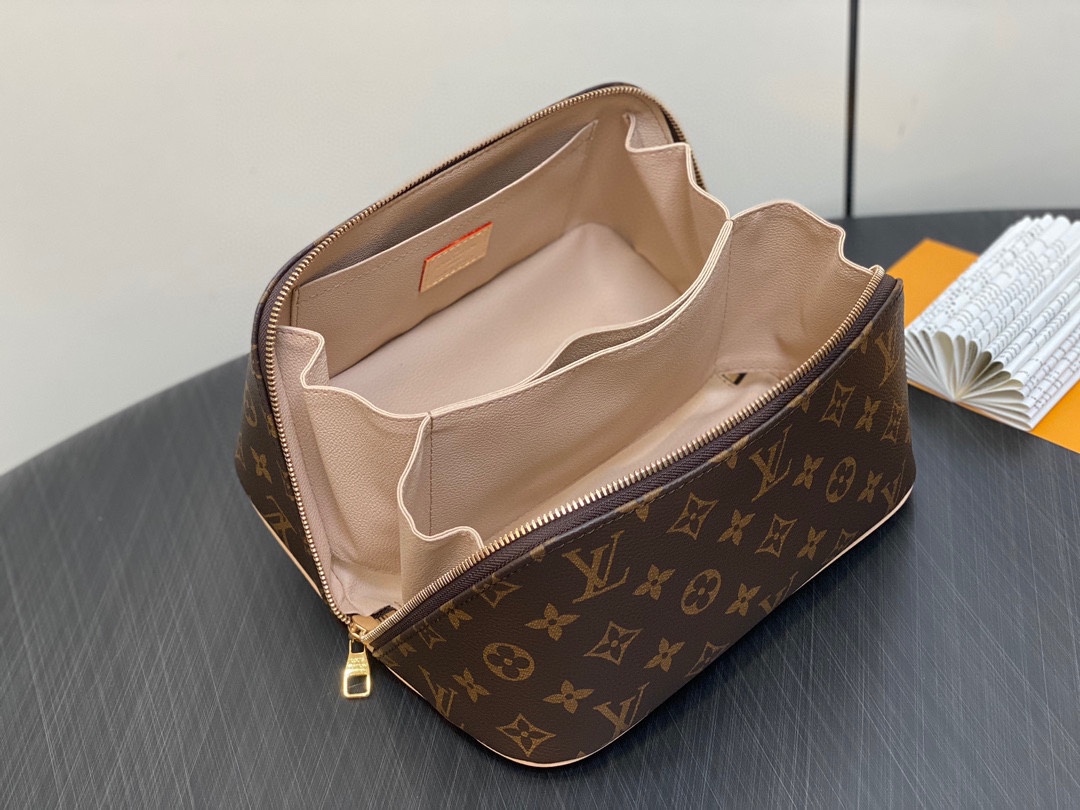 אספת מסע דודרור גברים Louis Vuitton Toiletry Bag - סדרת קומבינציות 7 i1721199890 3183 2