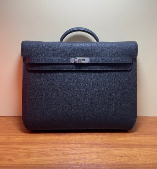 Hermès Men's Handbag Briefcase Leather Messenger Bag, 36x29x5 cm 1 Hermès Men's Handbag Briefcase Leather Messenger Bag, 36x29x5 cm