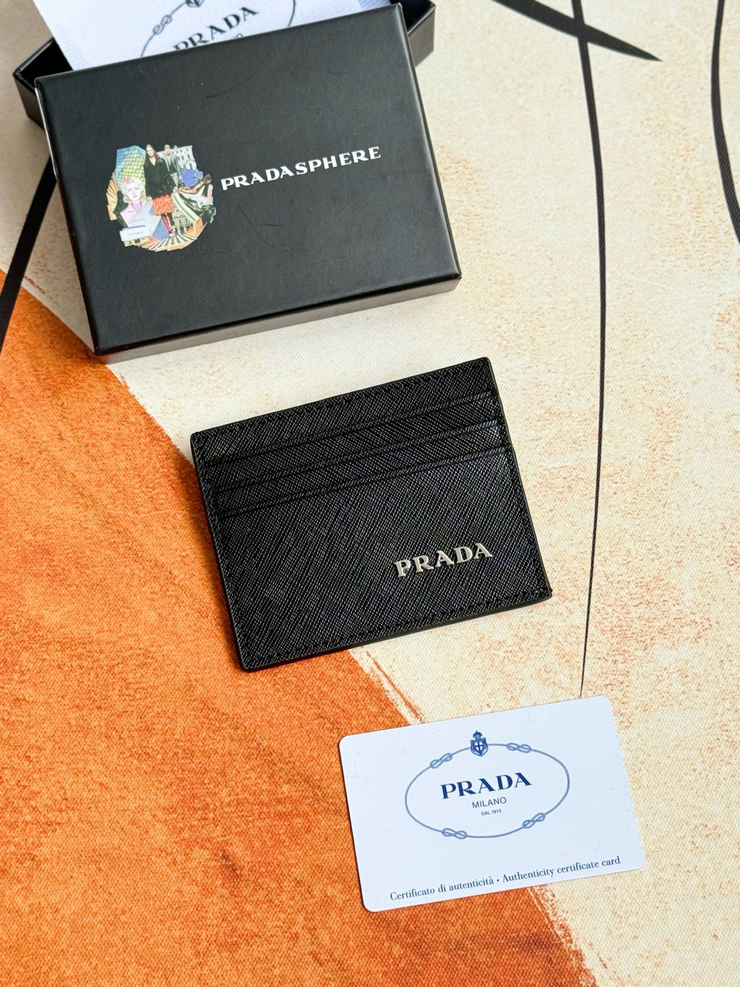 Prada Leather Card Holder - Stylish and Compact Wallet Alternative 15 i1751967794971 8712 0 13