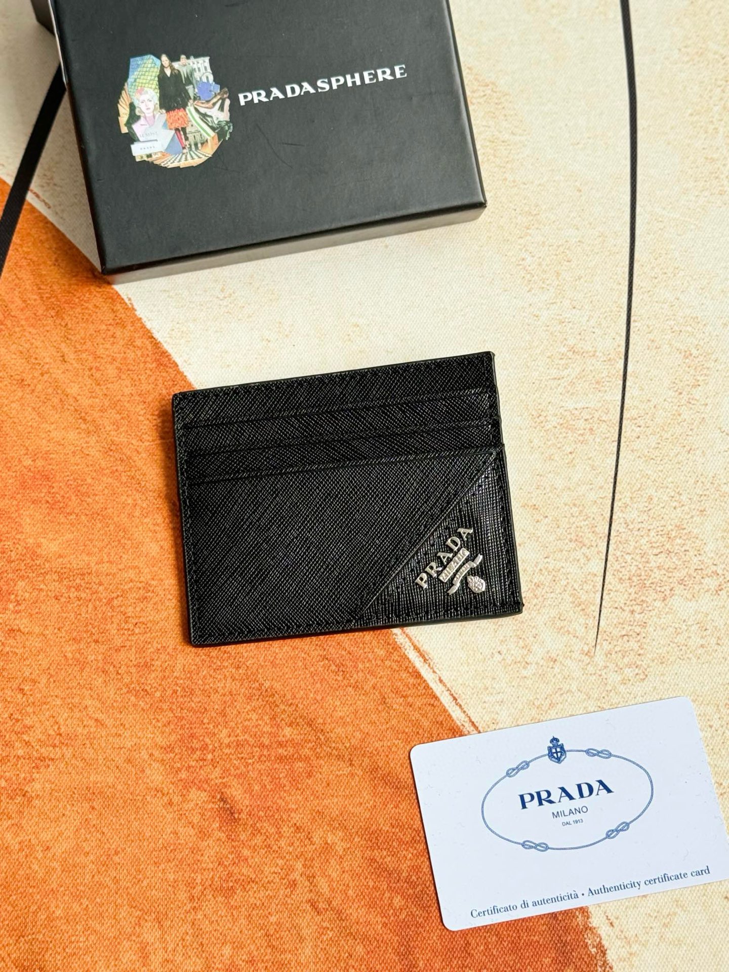 Prada Leather Card Holder - Stylish and Compact Wallet Alternative 11 i1751967796072 6886 0 9
