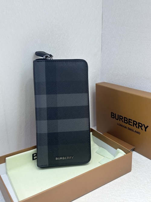 Burberry London England Men's Zip Wallet Stylish and Functional Gift 1 Burberry London England Men's Zip Wallet Stylish and Functional Gift