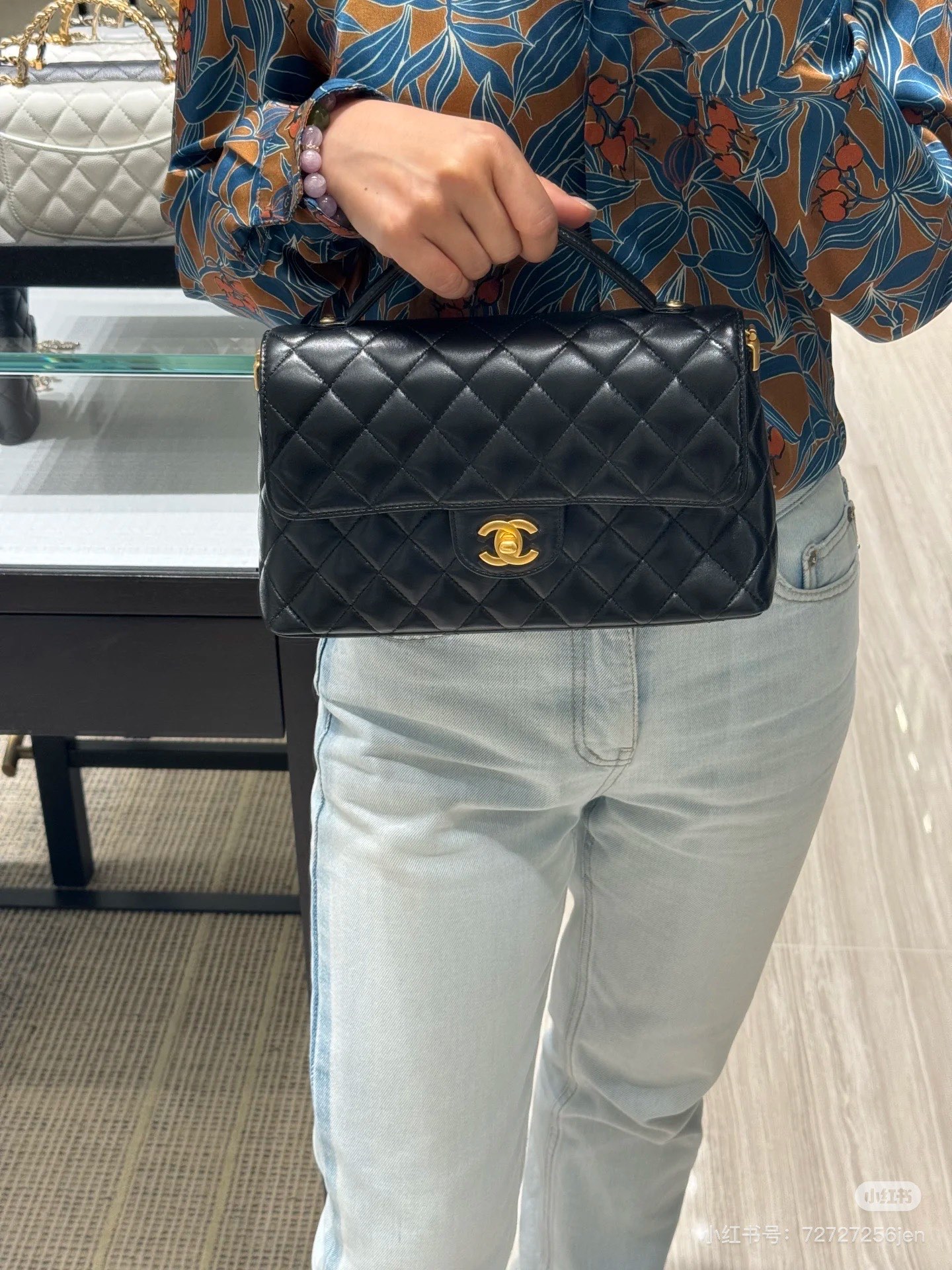 Chanel 25P Lente/Zomer Zwart Gouden Kelly Tas - 16x25x7cm