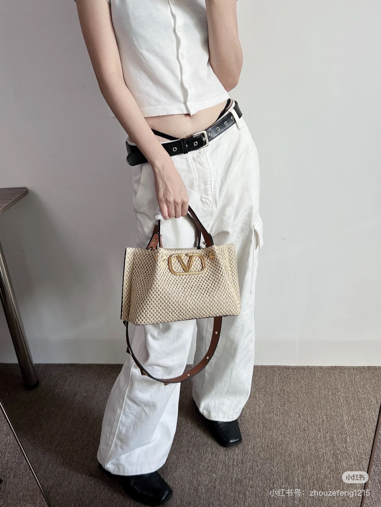 Valentino Raffia Tote Bag with Leather Accents - Summer Essential 2 i1754722416997 5131 0 1