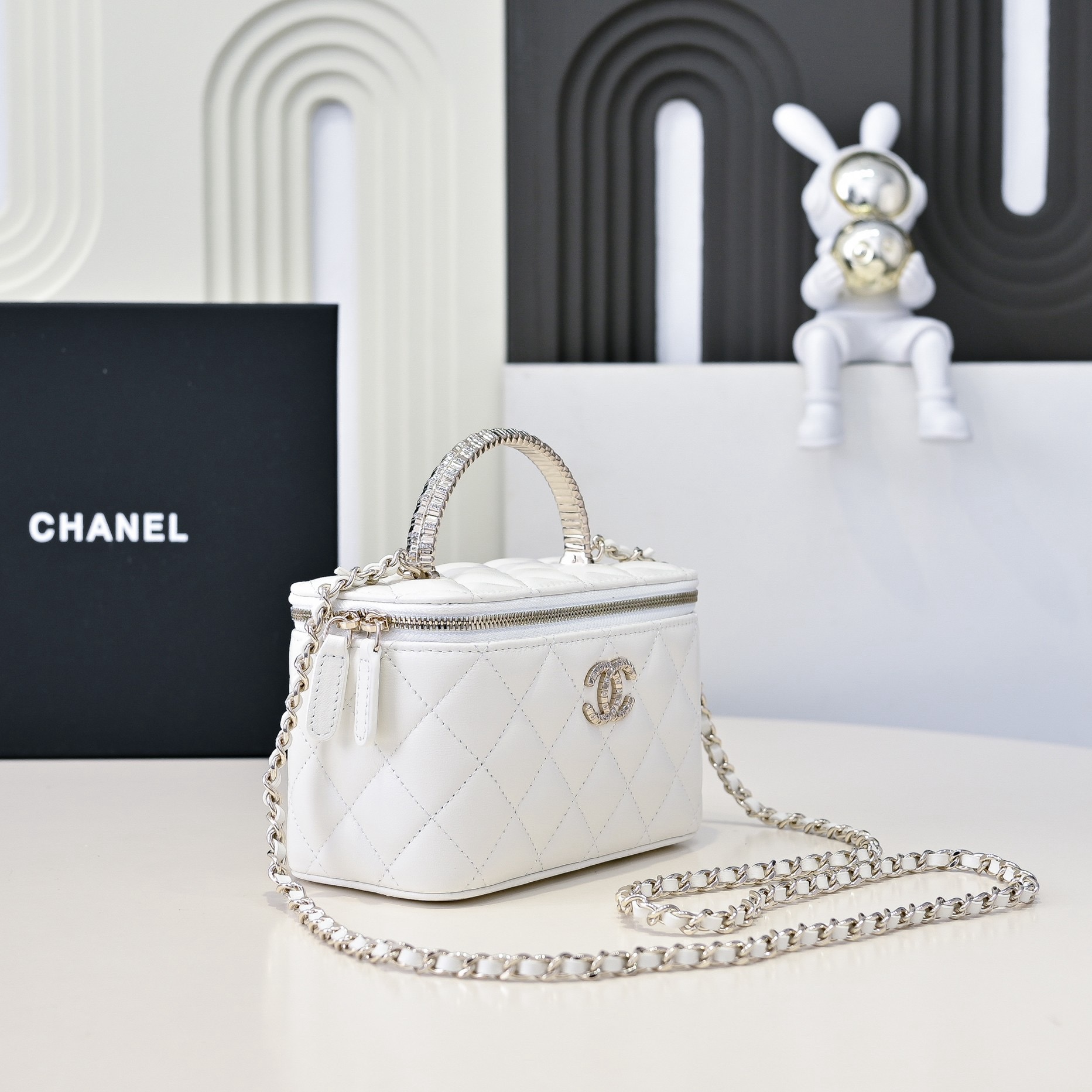 Chanel 24B Limited Edition Diamond Handle Vanity Bag, Lambskin Crossbody 3 i1754872564011 1410 0 1