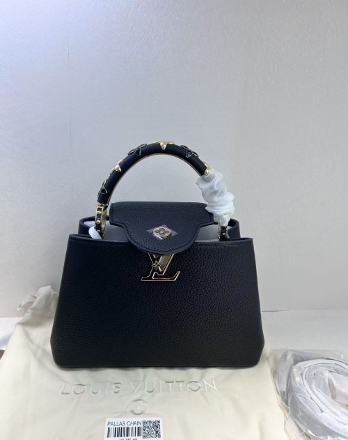 Louis Vuitton Pallas Chain Bag Black Leather, 27 x 18 x 9 cm 1 Louis Vuitton Pallas Chain Bag Black Leather, 27 x 18 x 9 cm
