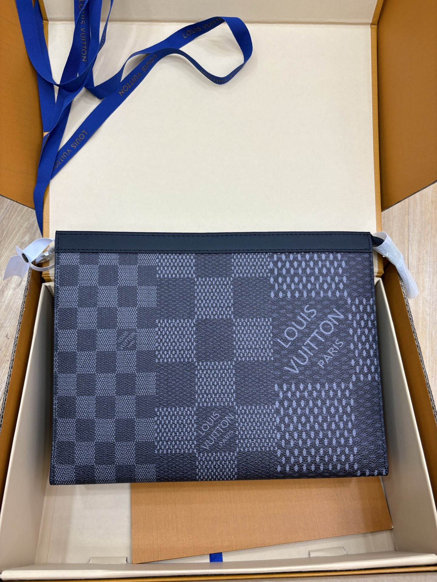 Louis Vuitton Pochette Voyage Heren Clutch - Damier Graphite - 27x20x3 cm