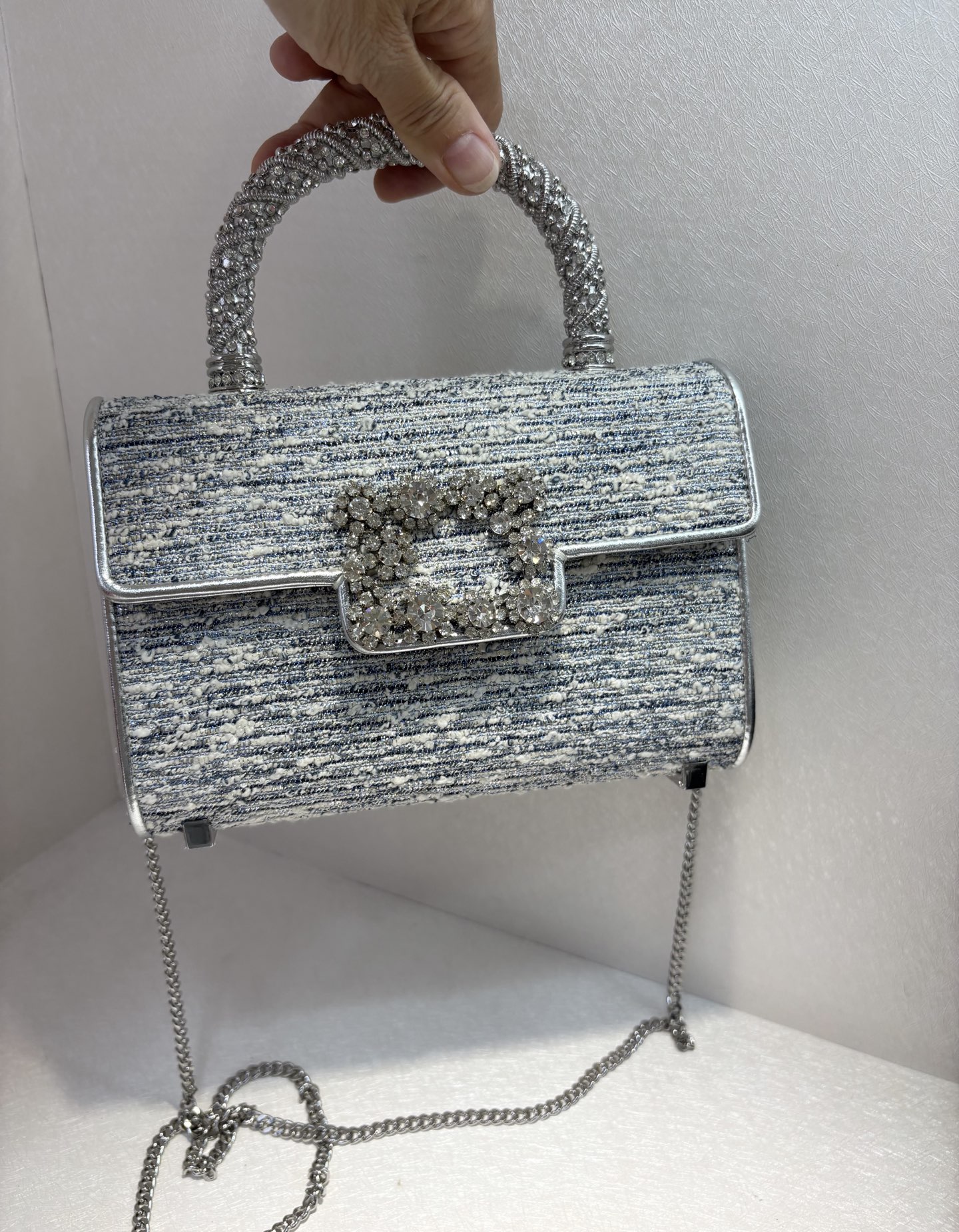Roger Vivier Crystal-Embellished Tweed Handbag - Iconic Style & Elegance 8 i1760012775005 8872 0 7