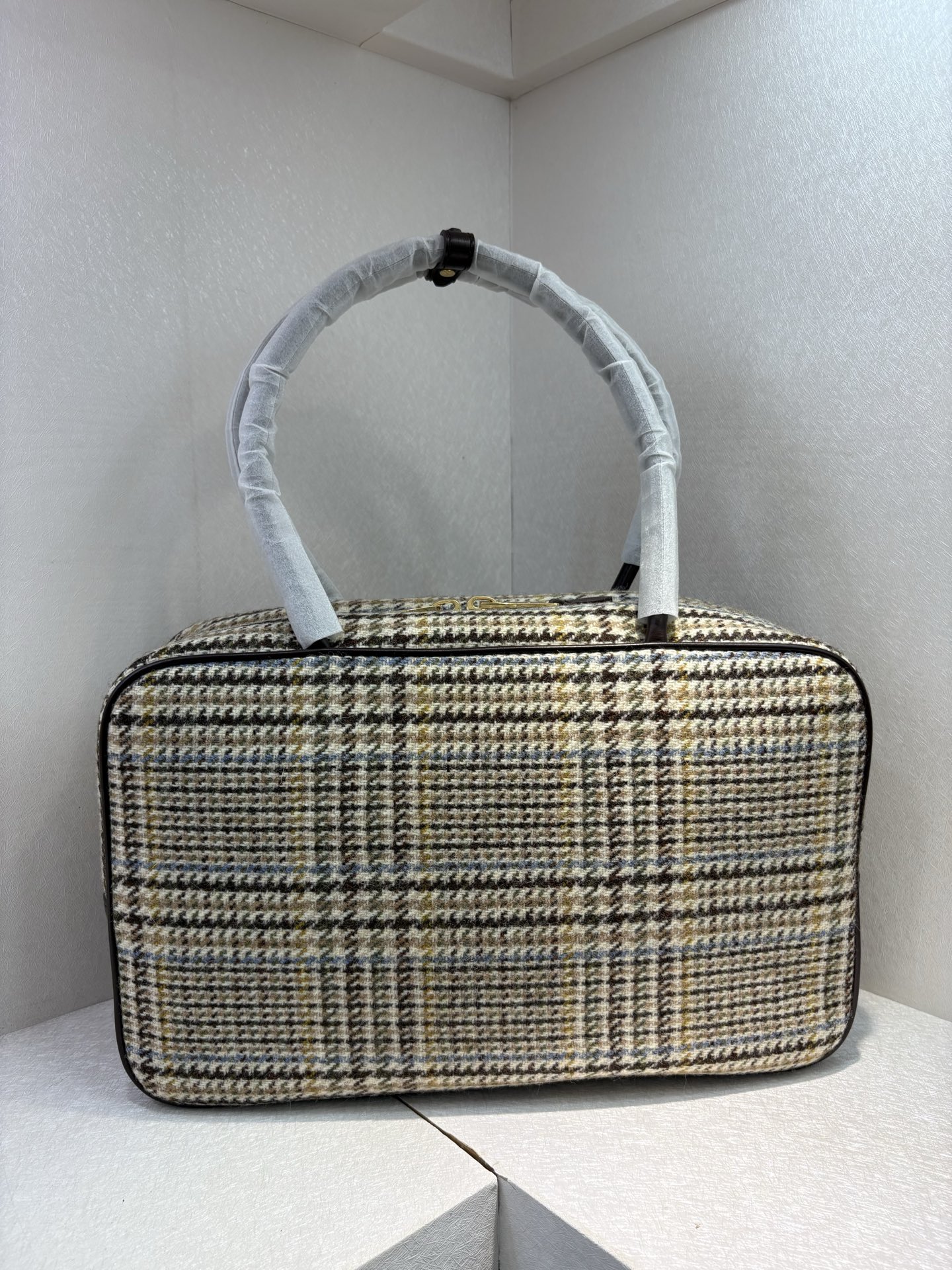 Miu Miu Houndstooth Patterned Satchel, 34cm x 23cm x 12cm, Style 5BB117 6 i1760068684754 9787 0 5